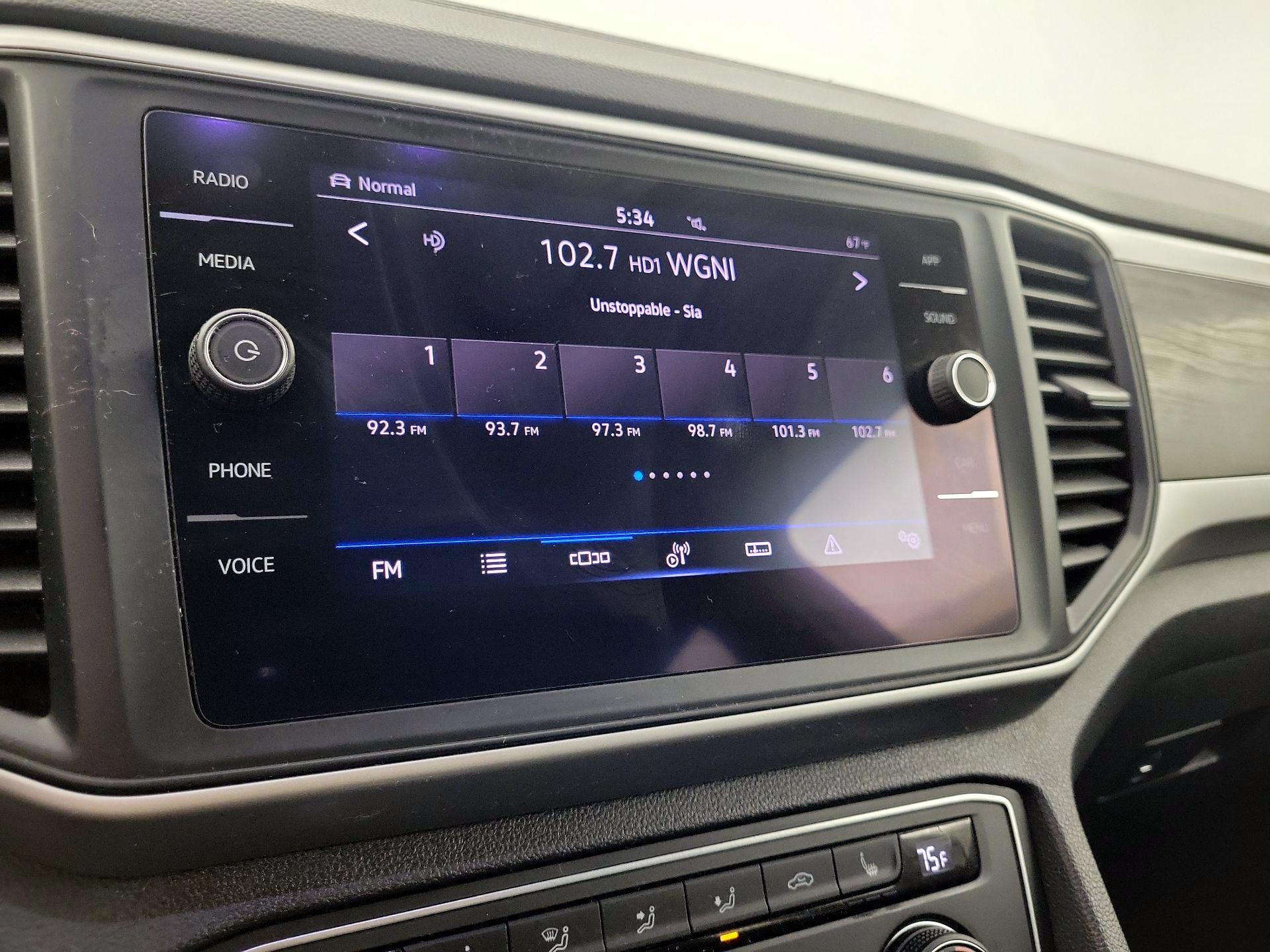 Thumbnail: 2021 Volkswagen Atlas - 15