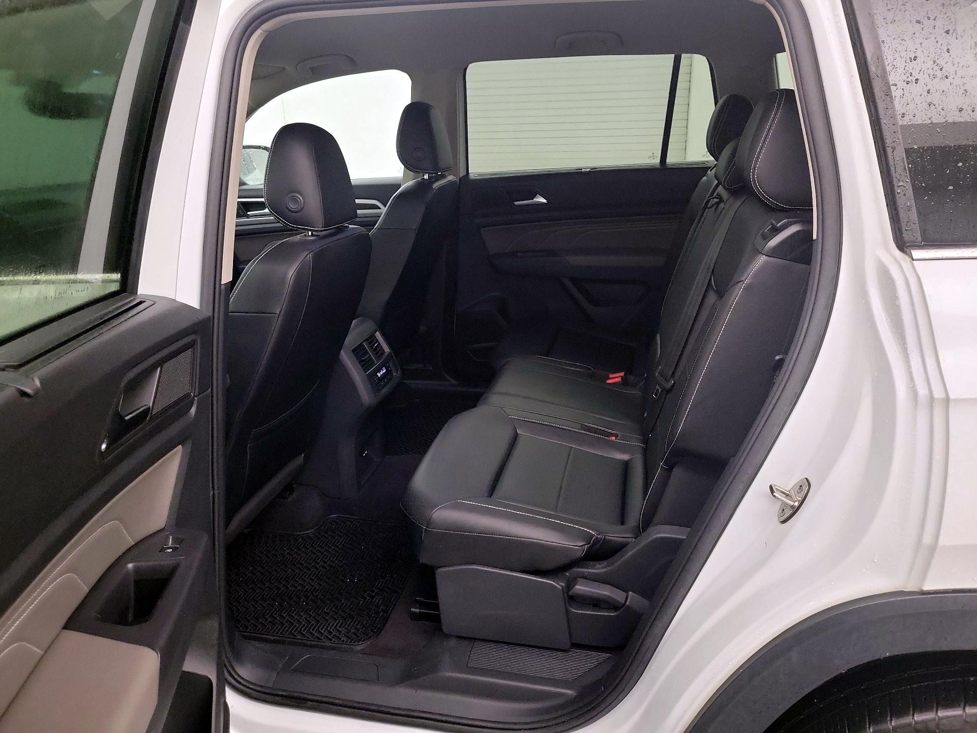 Thumbnail: 2021 Volkswagen Atlas - 19