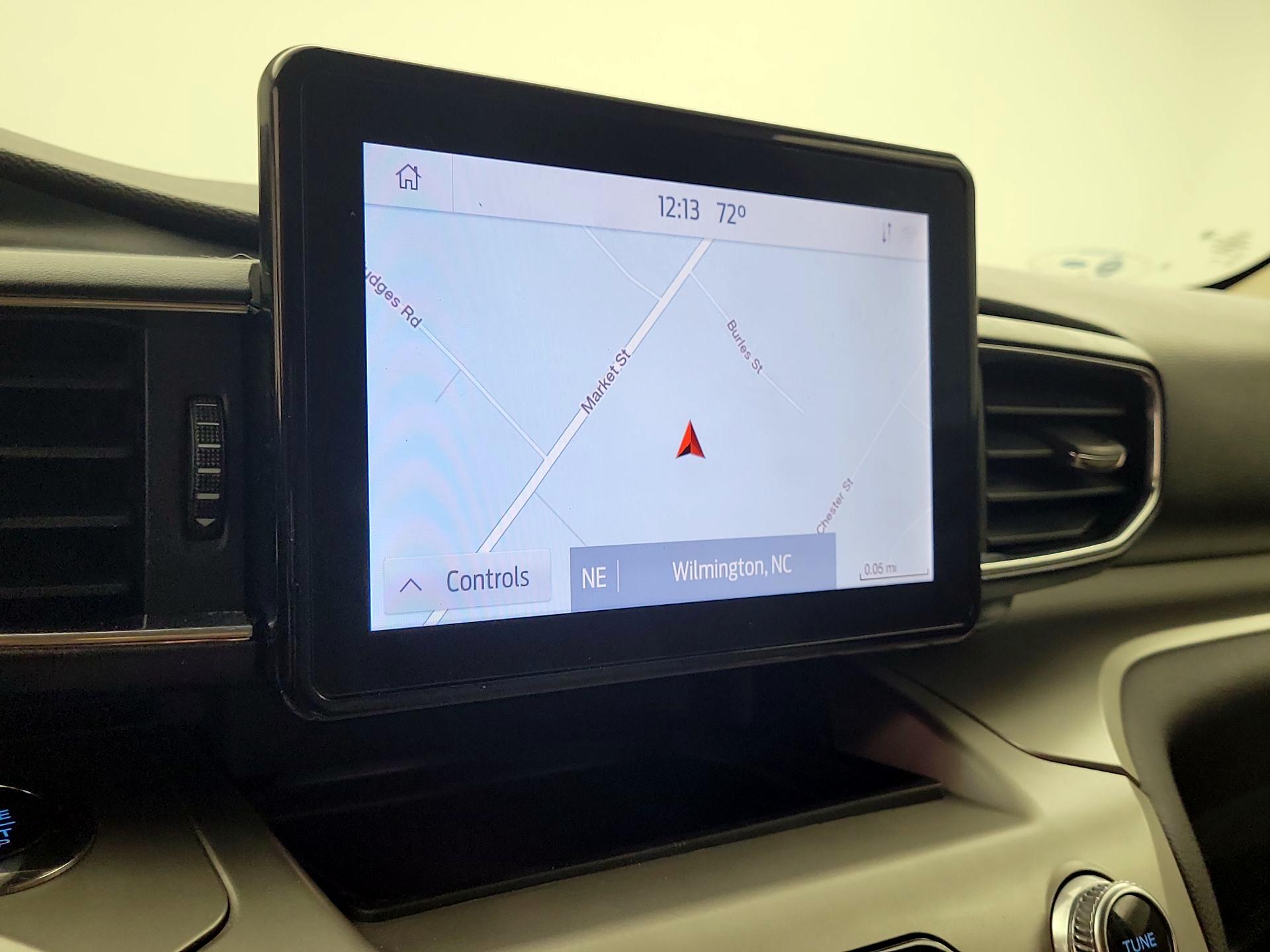 Thumbnail: 2021 Ford Explorer - 16