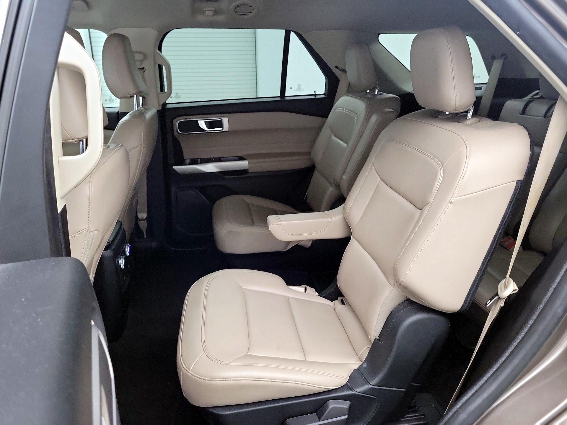 Thumbnail: 2021 Ford Explorer - 20