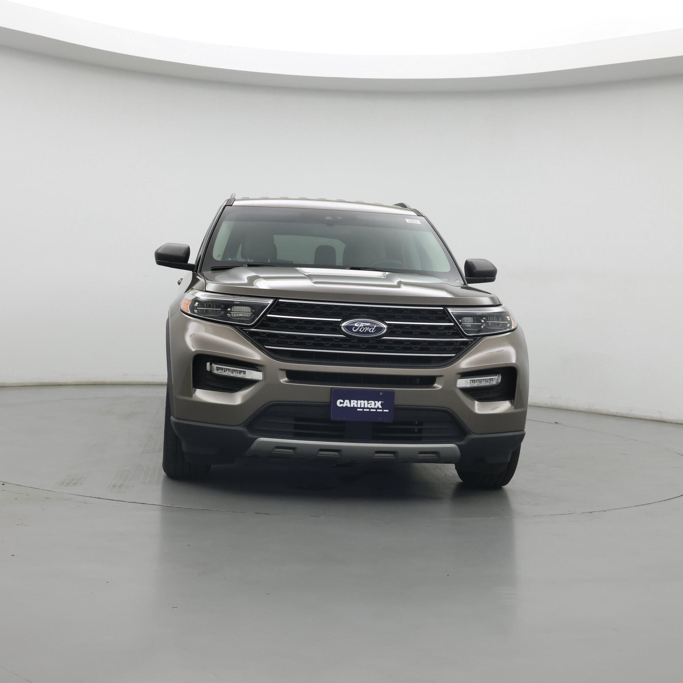 Thumbnail: 2021 Ford Explorer - 5