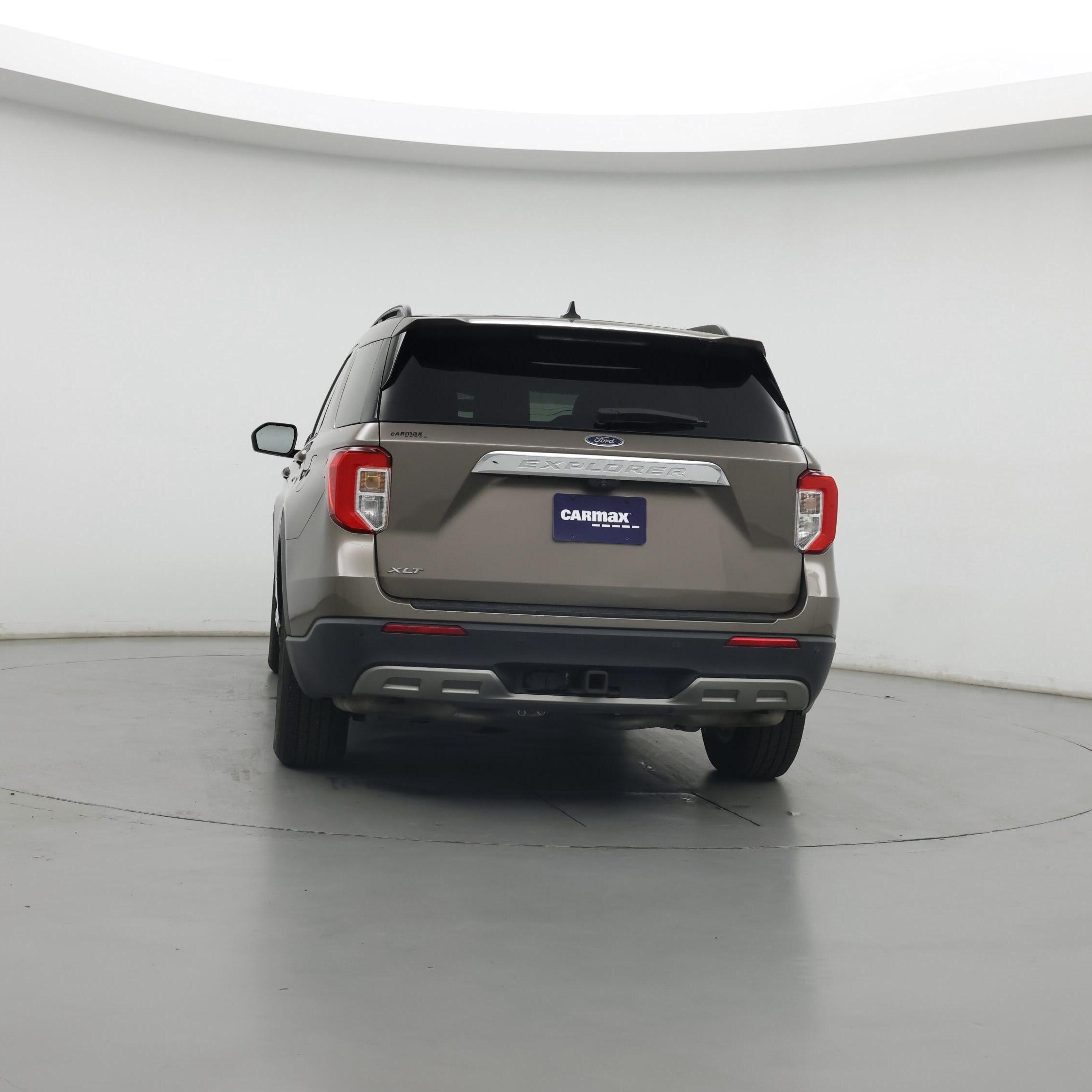 Thumbnail: 2021 Ford Explorer - 6