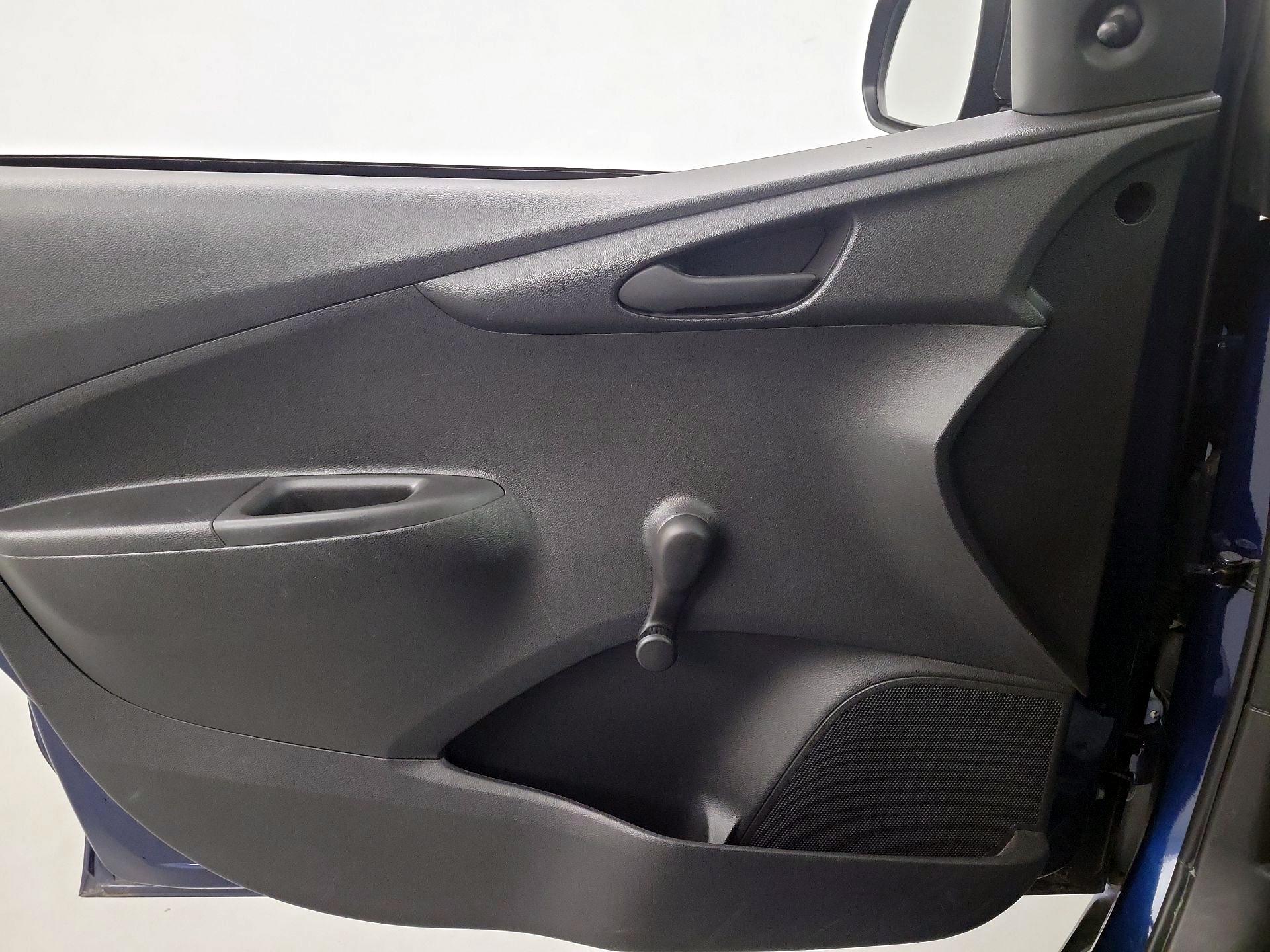 Thumbnail: 2022 Chevrolet Spark - 12