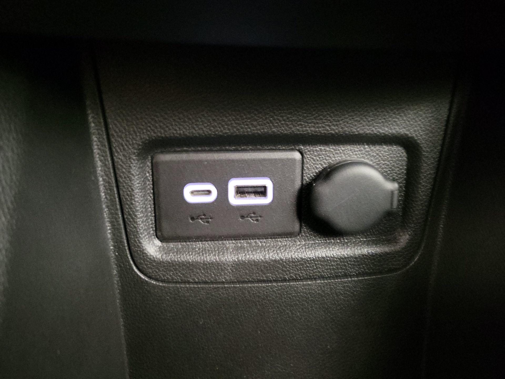 Thumbnail: 2022 Chevrolet Spark - 17