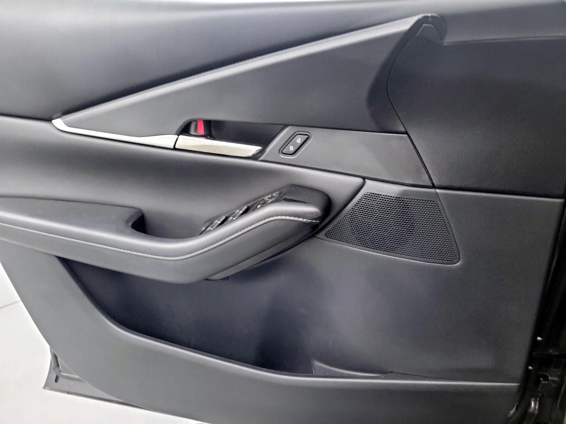 Thumbnail: 2023 Mazda CX-30 - 12