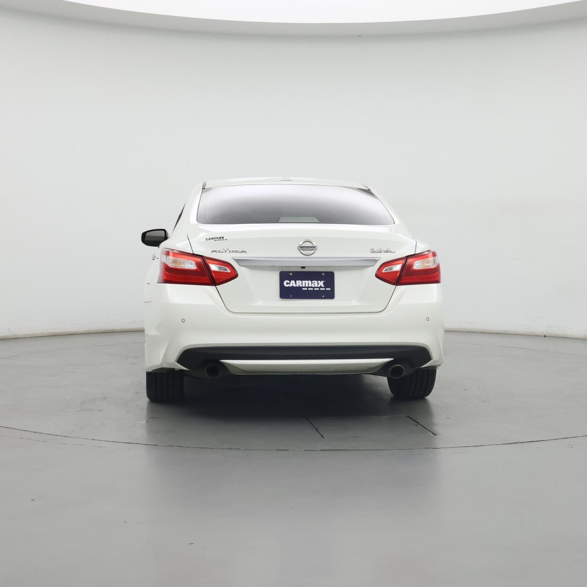 Thumbnail: 2016 Nissan Altima - 6