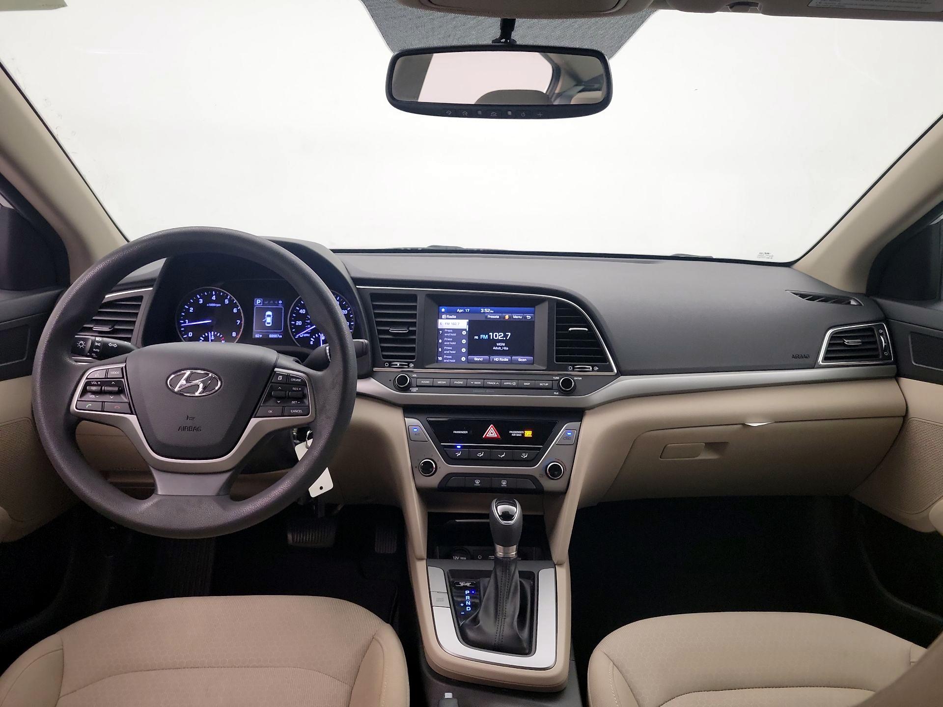 Thumbnail: 2018 Hyundai Elantra - 9
