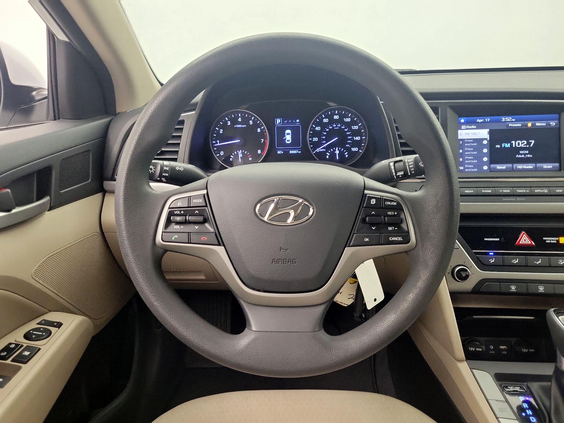 Thumbnail: 2018 Hyundai Elantra - 10
