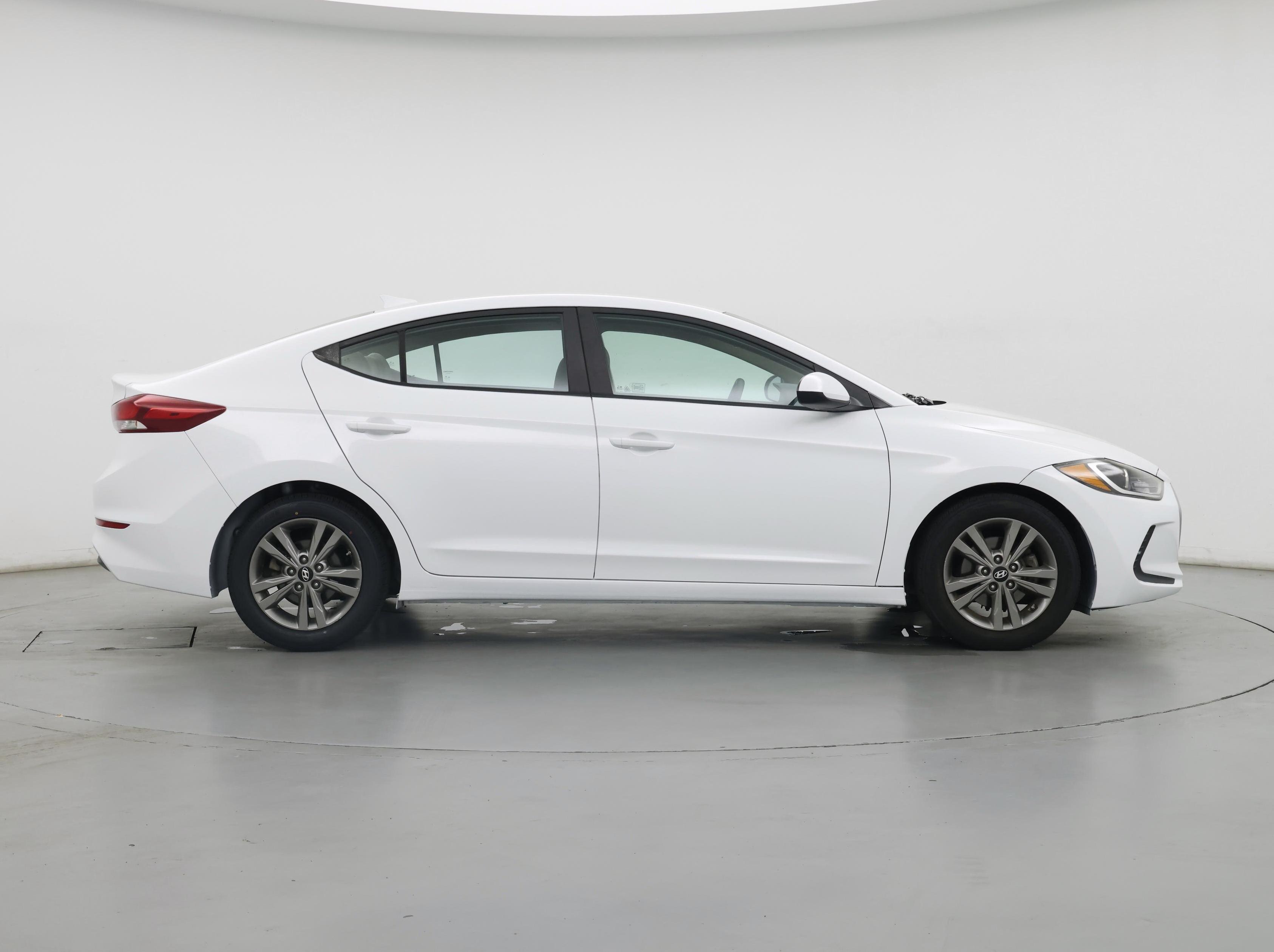 Thumbnail: 2018 Hyundai Elantra - 7