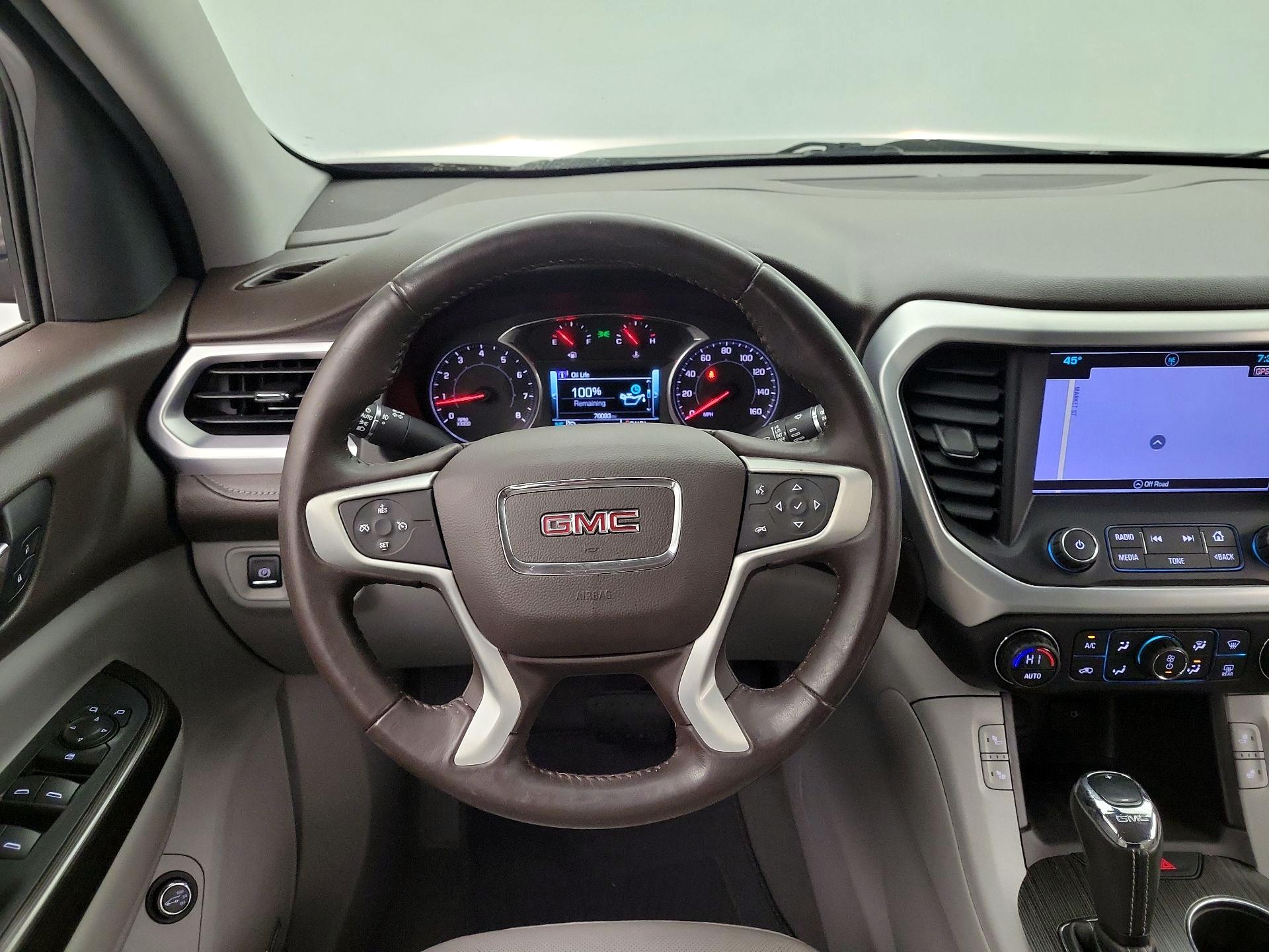 Thumbnail: 2017 GMC Acadia - 10