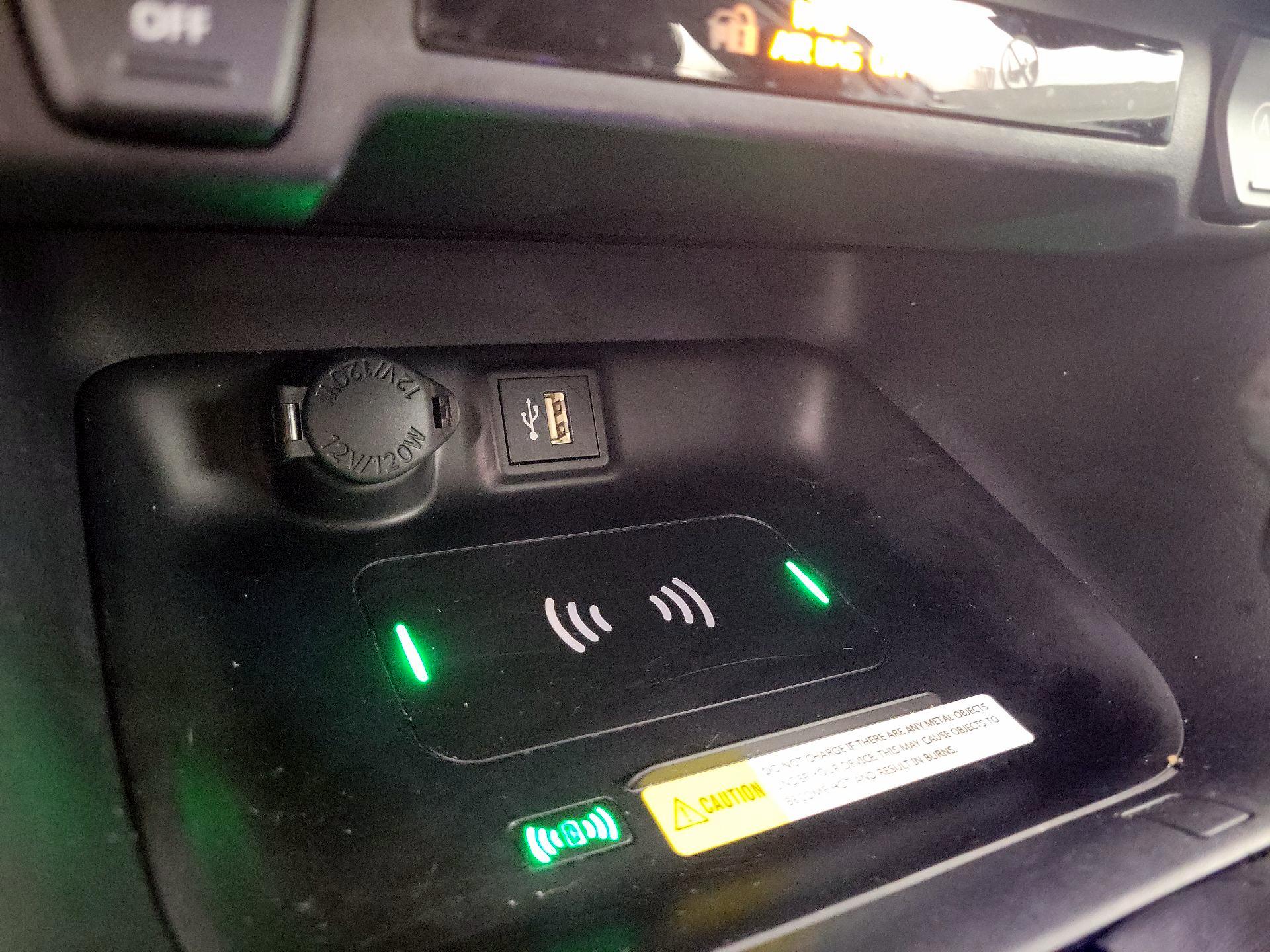 Thumbnail: 2025 Toyota RAV4 - 18