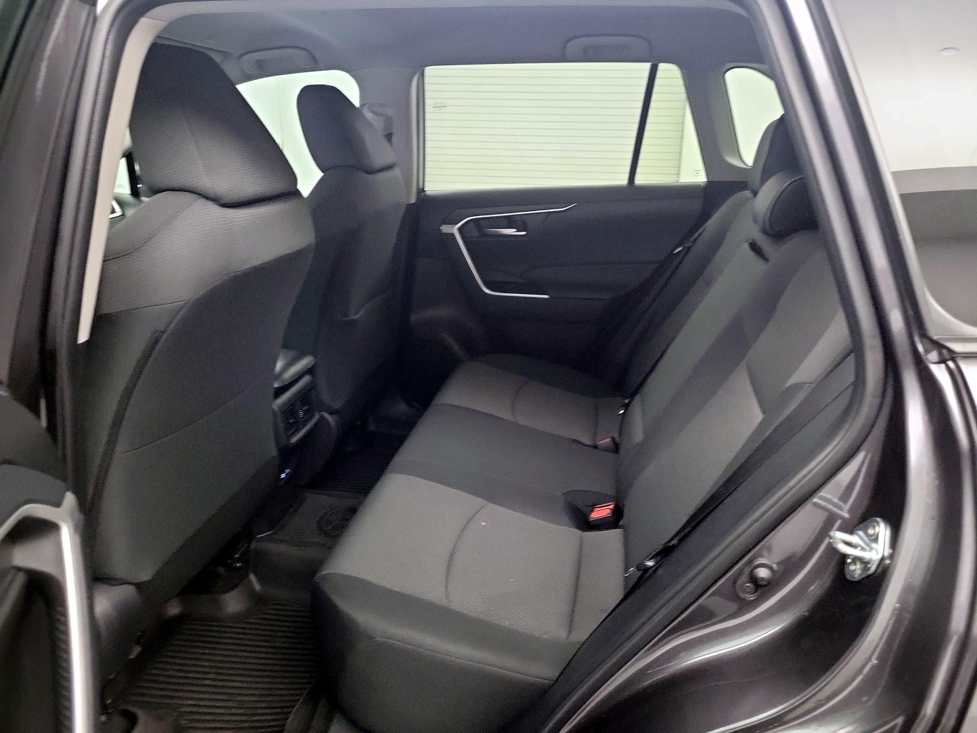 Thumbnail: 2025 Toyota RAV4 - 19