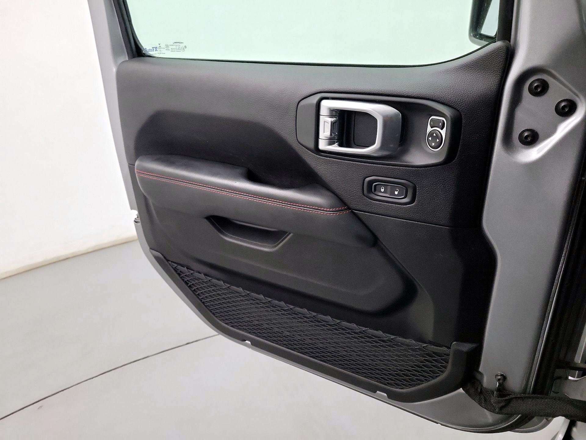 Thumbnail: 2020 Jeep Gladiator - 12