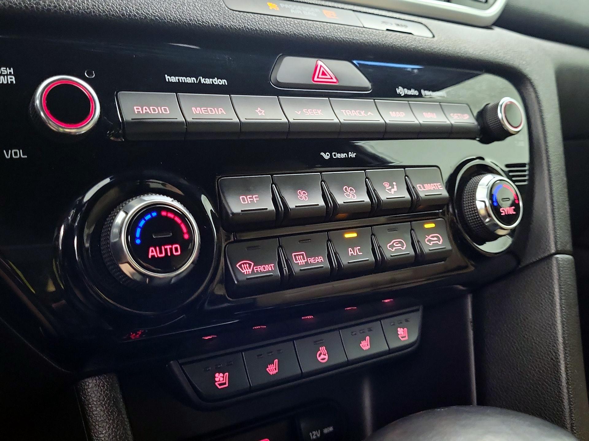 Thumbnail: 2020 Kia Sportage - 17