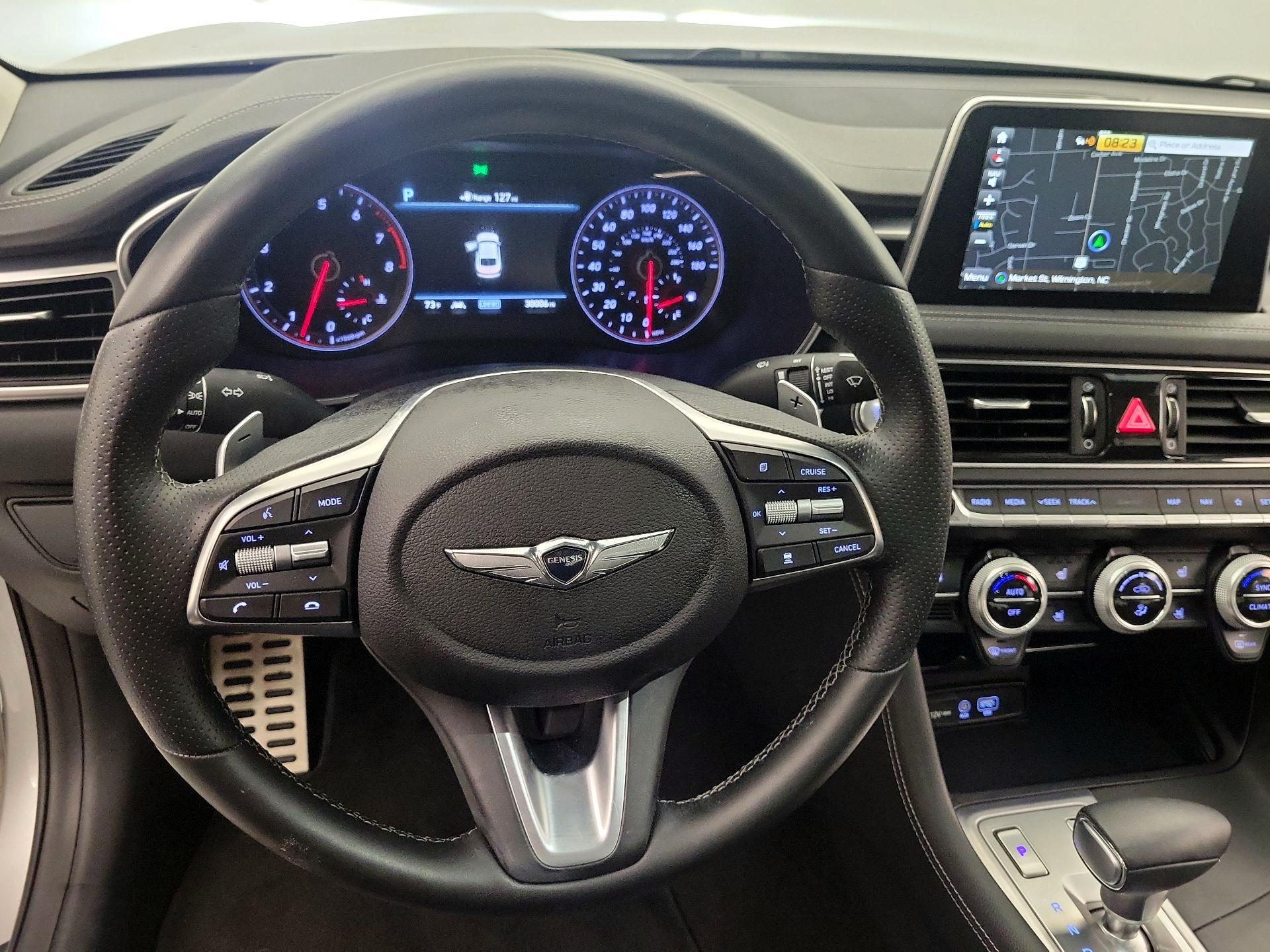 Thumbnail: 2019 Genesis G70 - 10
