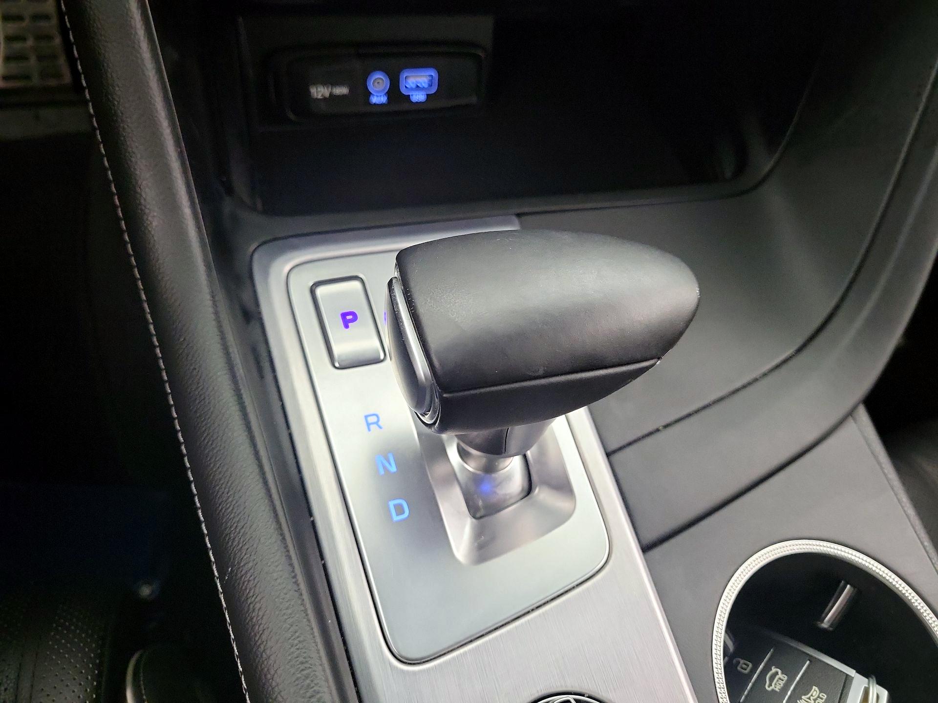 Thumbnail: 2019 Genesis G70 - 17