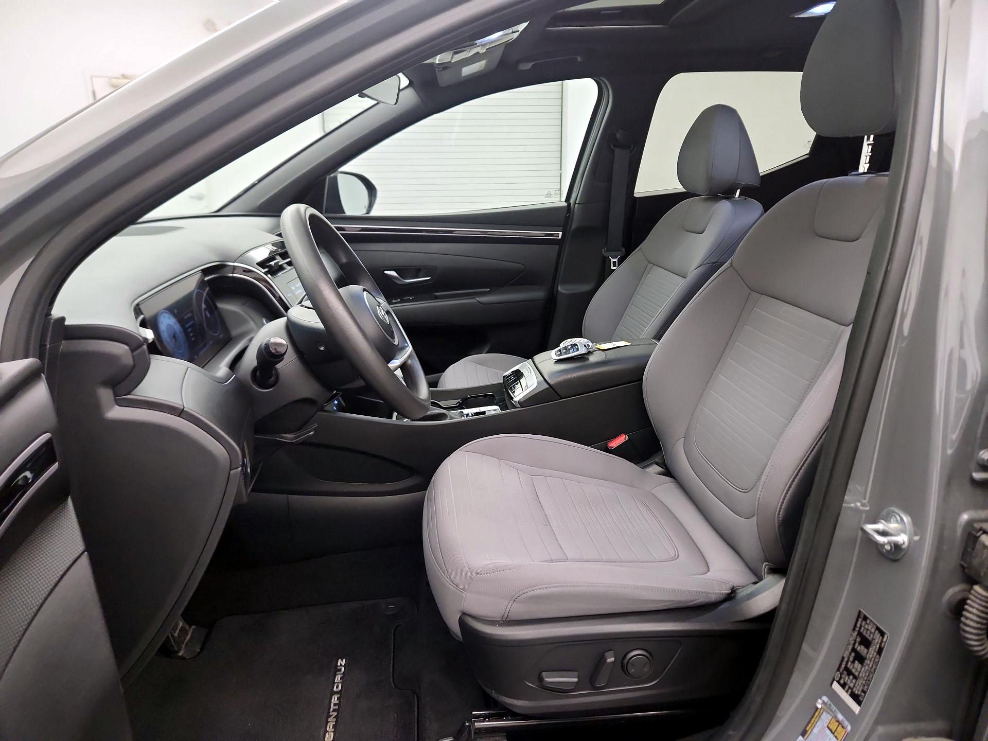 Thumbnail: 2023 Hyundai Santa Cruz - 11