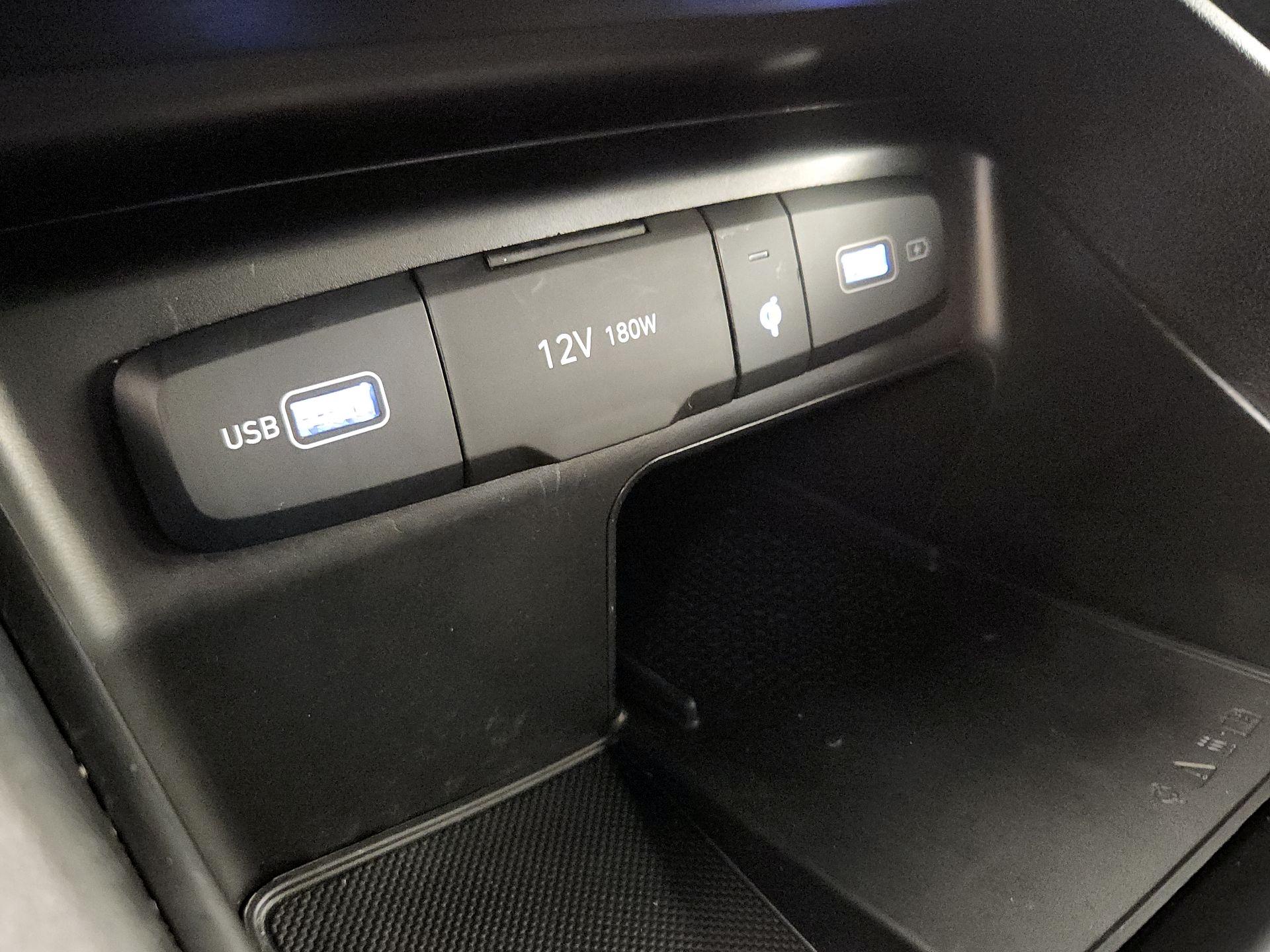 Thumbnail: 2023 Hyundai Santa Cruz - 18