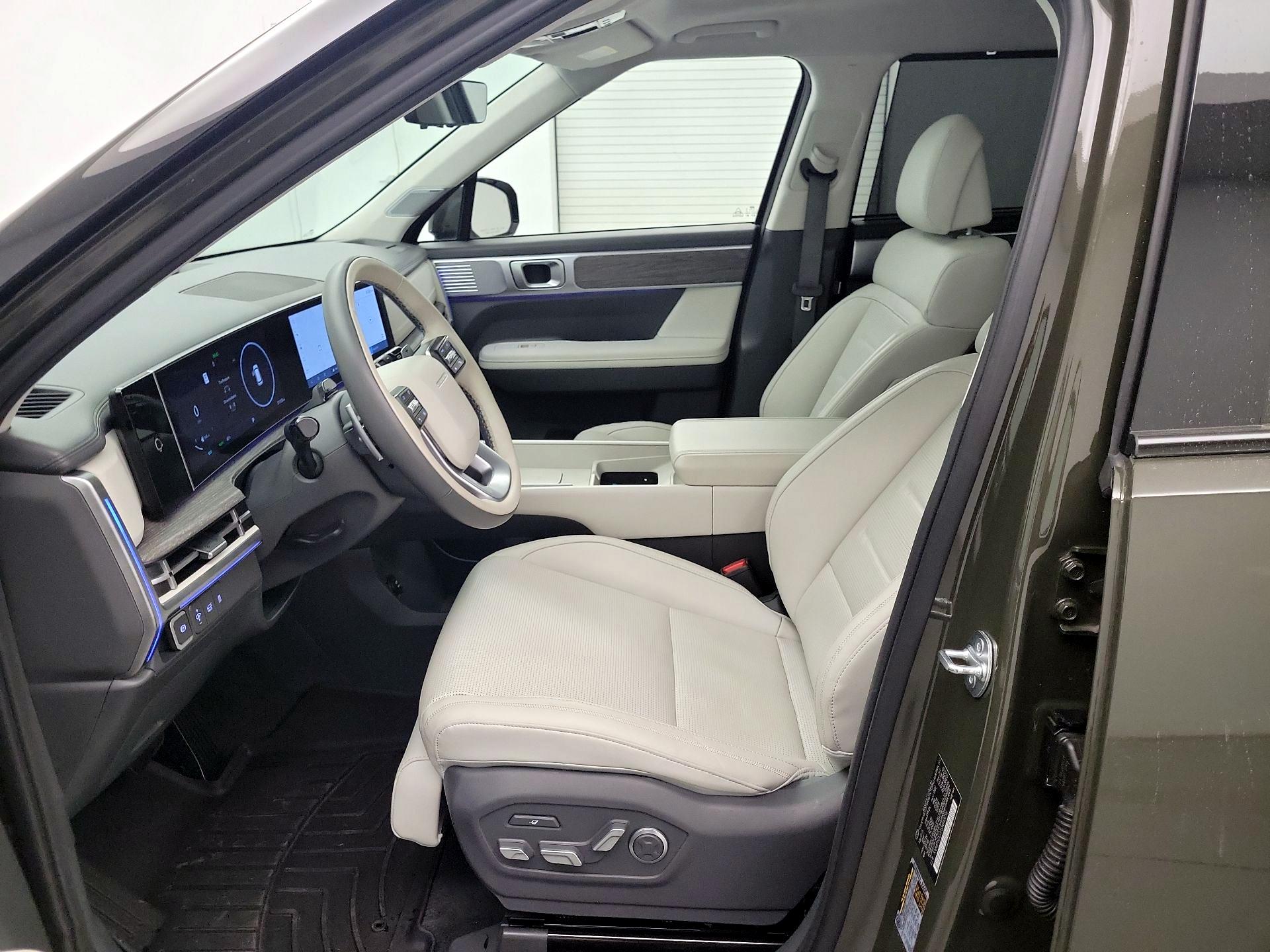 Thumbnail: 2025 Hyundai Santa Fe - 11