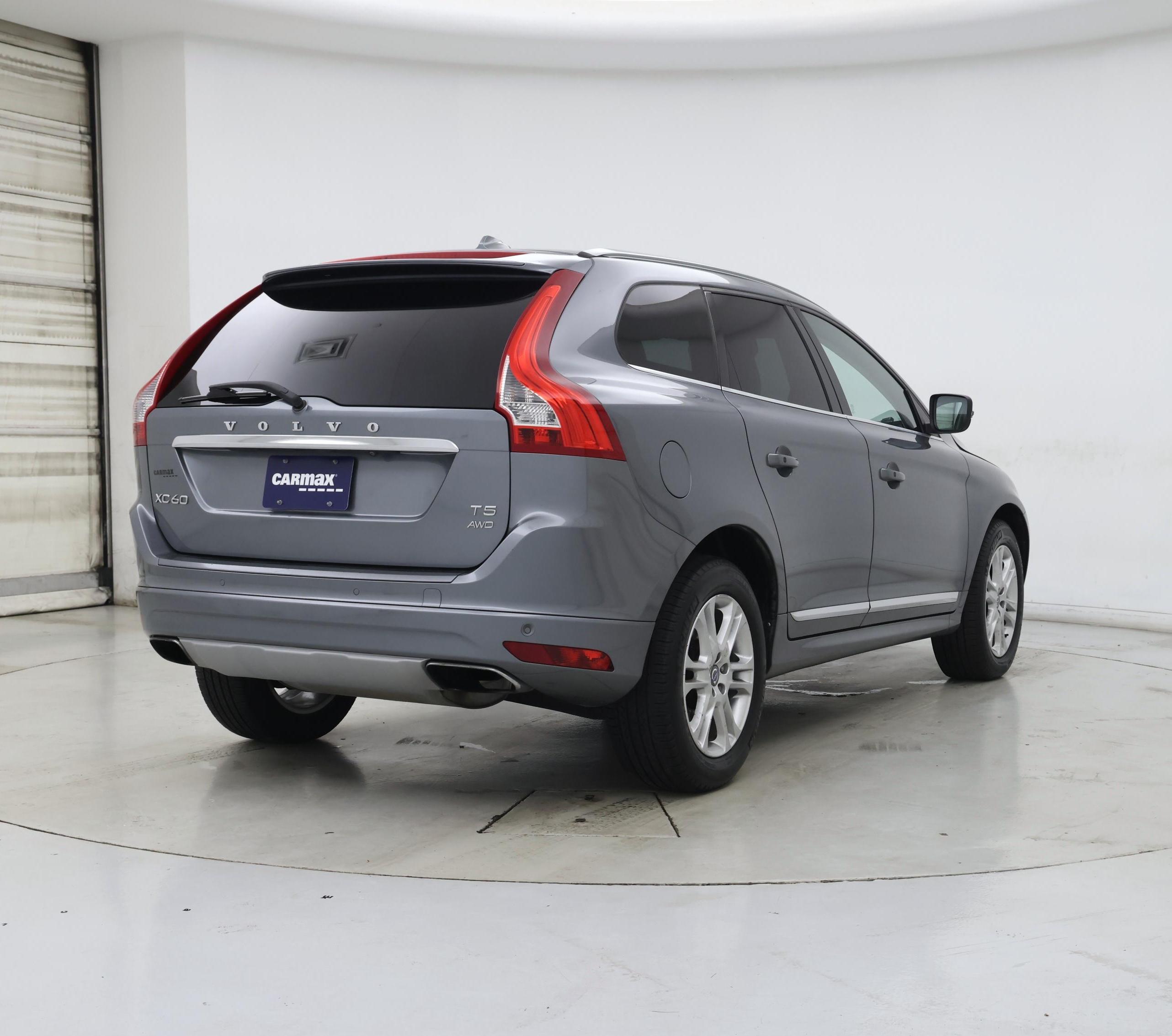 Thumbnail: 2016 Volvo XC60 - 8