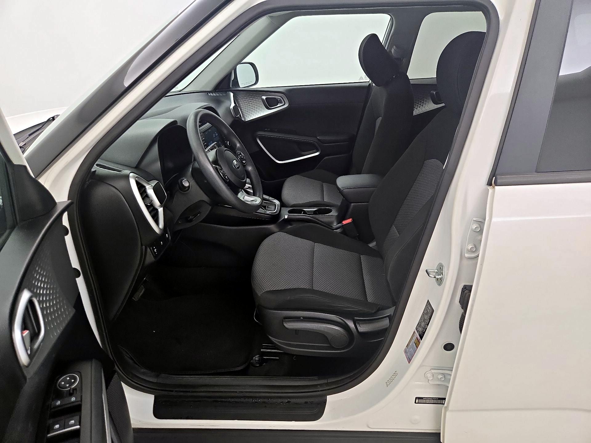 Thumbnail: 2020 Kia Soul - 11