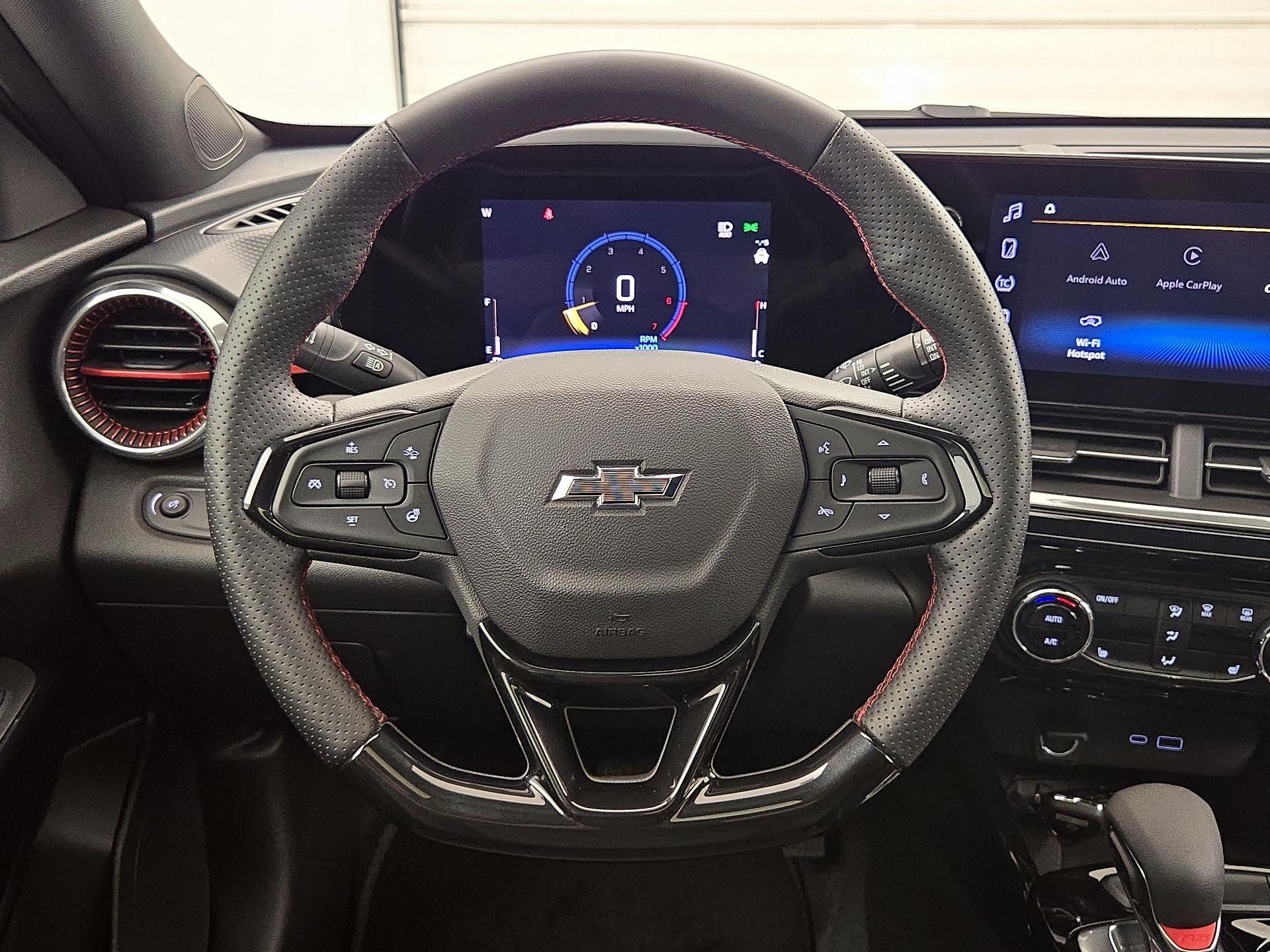 Thumbnail: 2025 Chevrolet Trax - 10