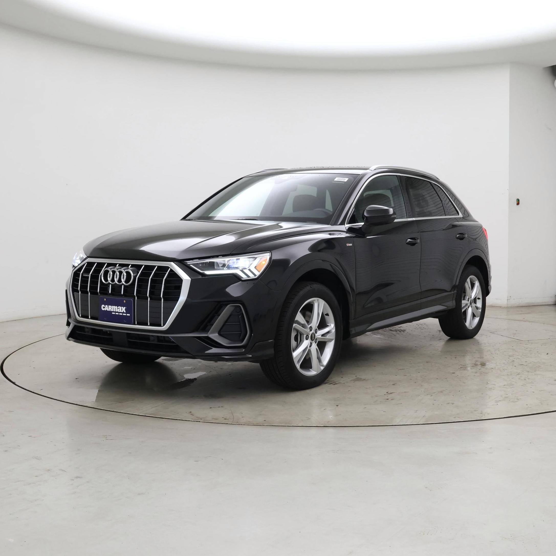Thumbnail: 2024 Audi Q3 - 4