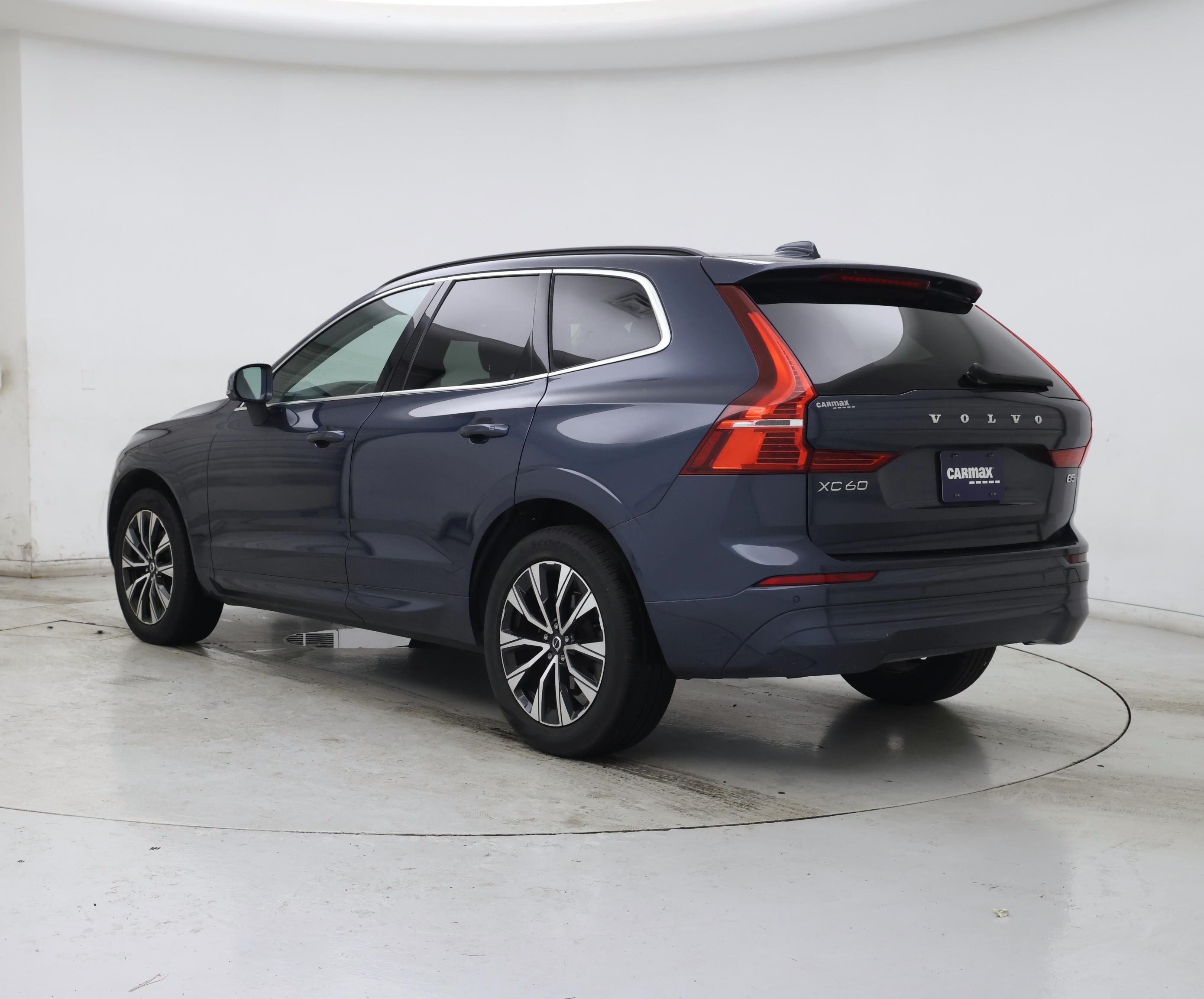 Thumbnail: 2023 Volvo XC60 - 2