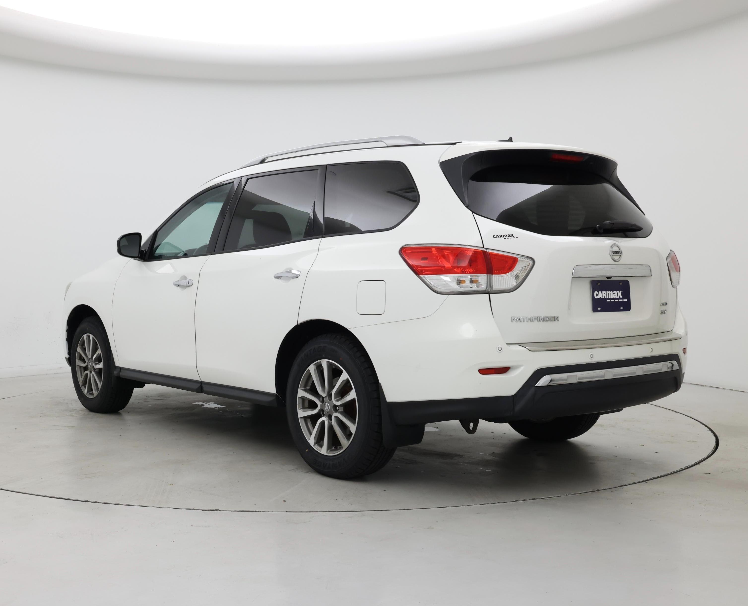 Thumbnail: 2013 Nissan Pathfinder - 2