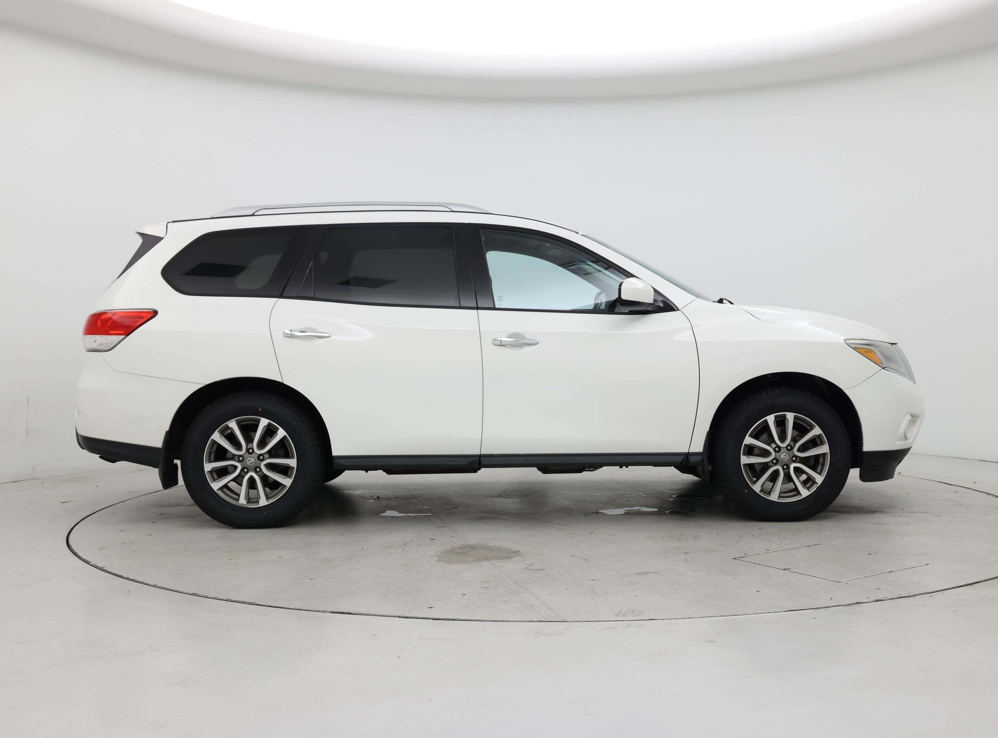 Thumbnail: 2013 Nissan Pathfinder - 7