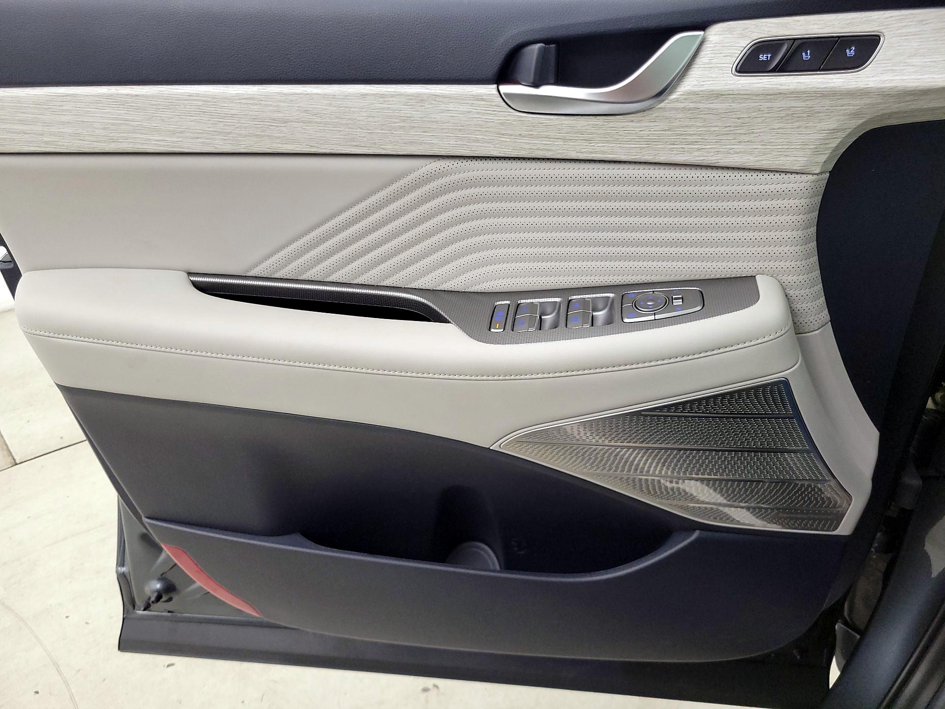 Thumbnail: 2023 Hyundai Palisade - 12