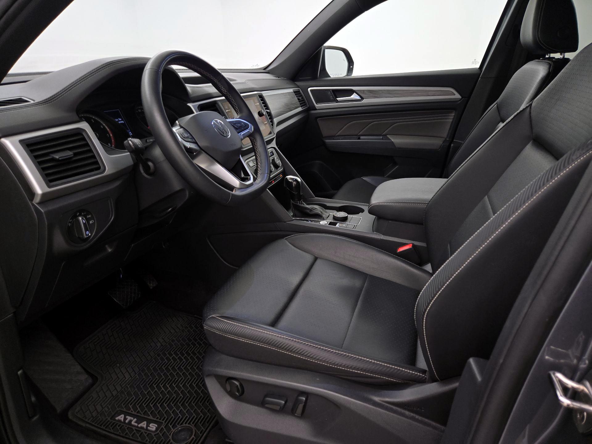 Thumbnail: 2021 Volkswagen Atlas - 11