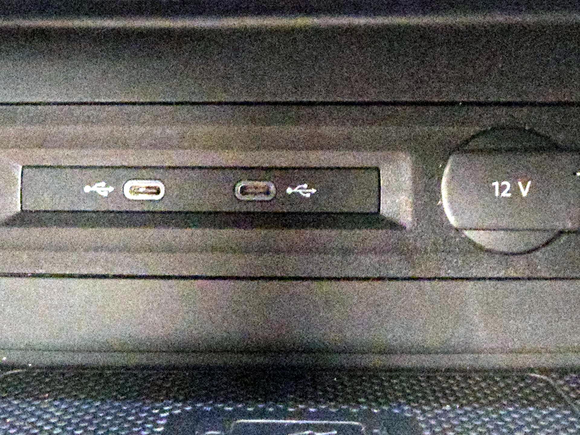 Thumbnail: 2021 Volkswagen Atlas - 18