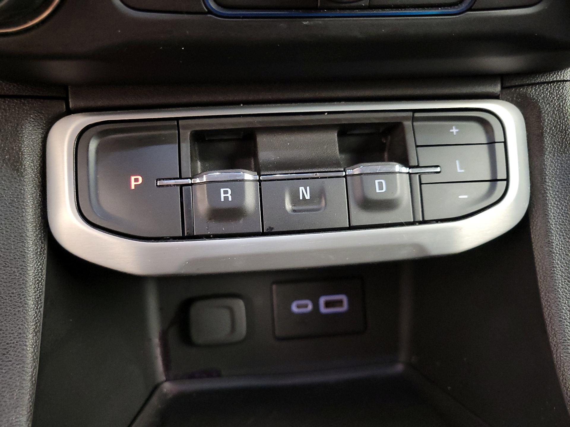 Thumbnail: 2022 GMC Acadia - 17