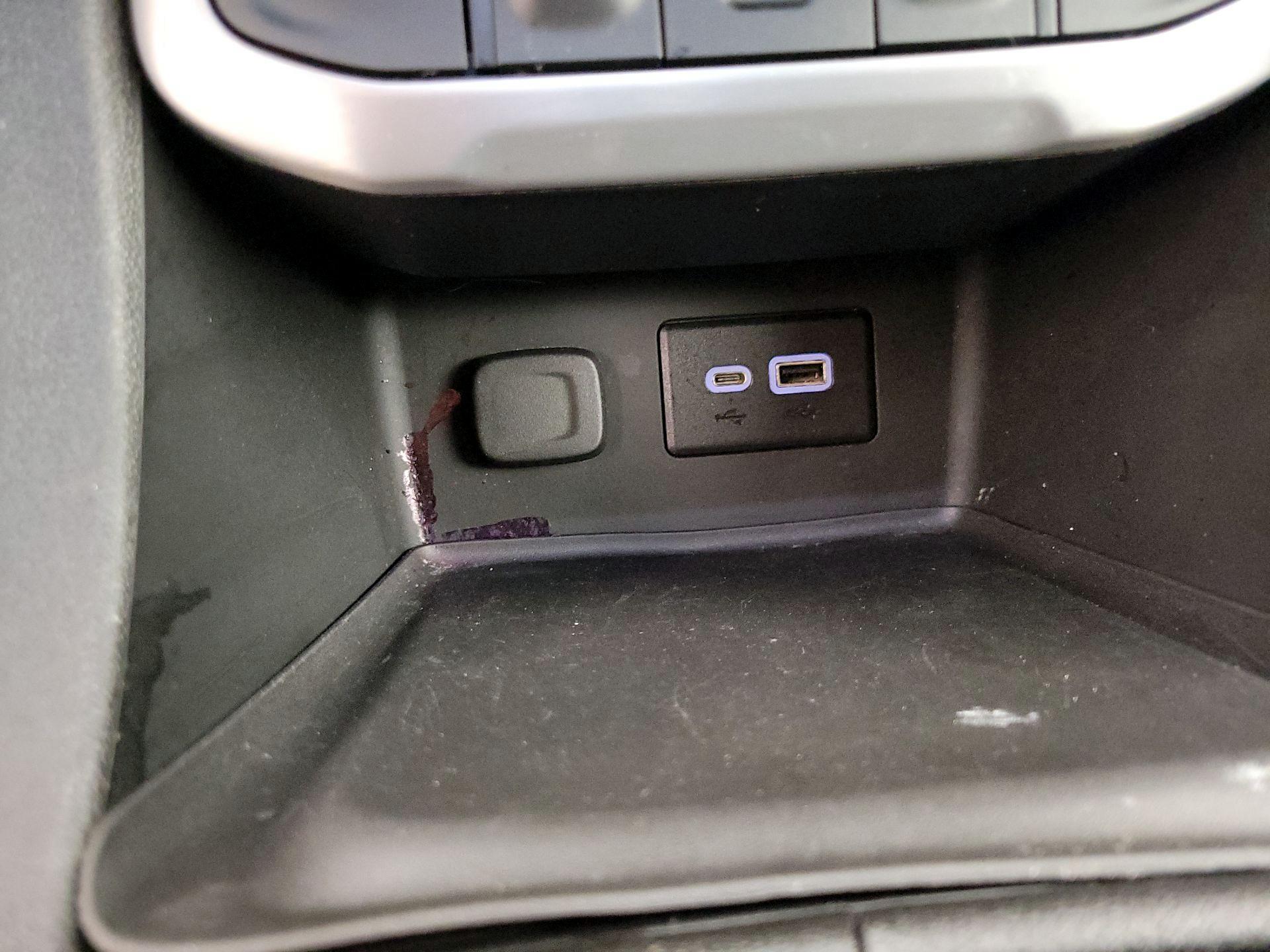 Thumbnail: 2022 GMC Acadia - 18