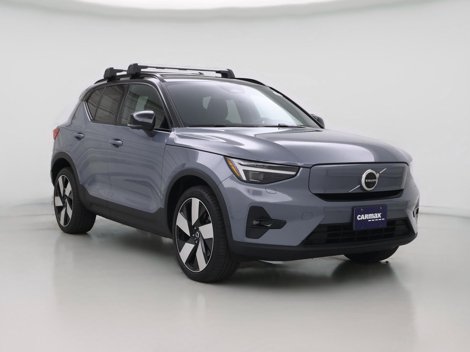 2023 Volvo XC40