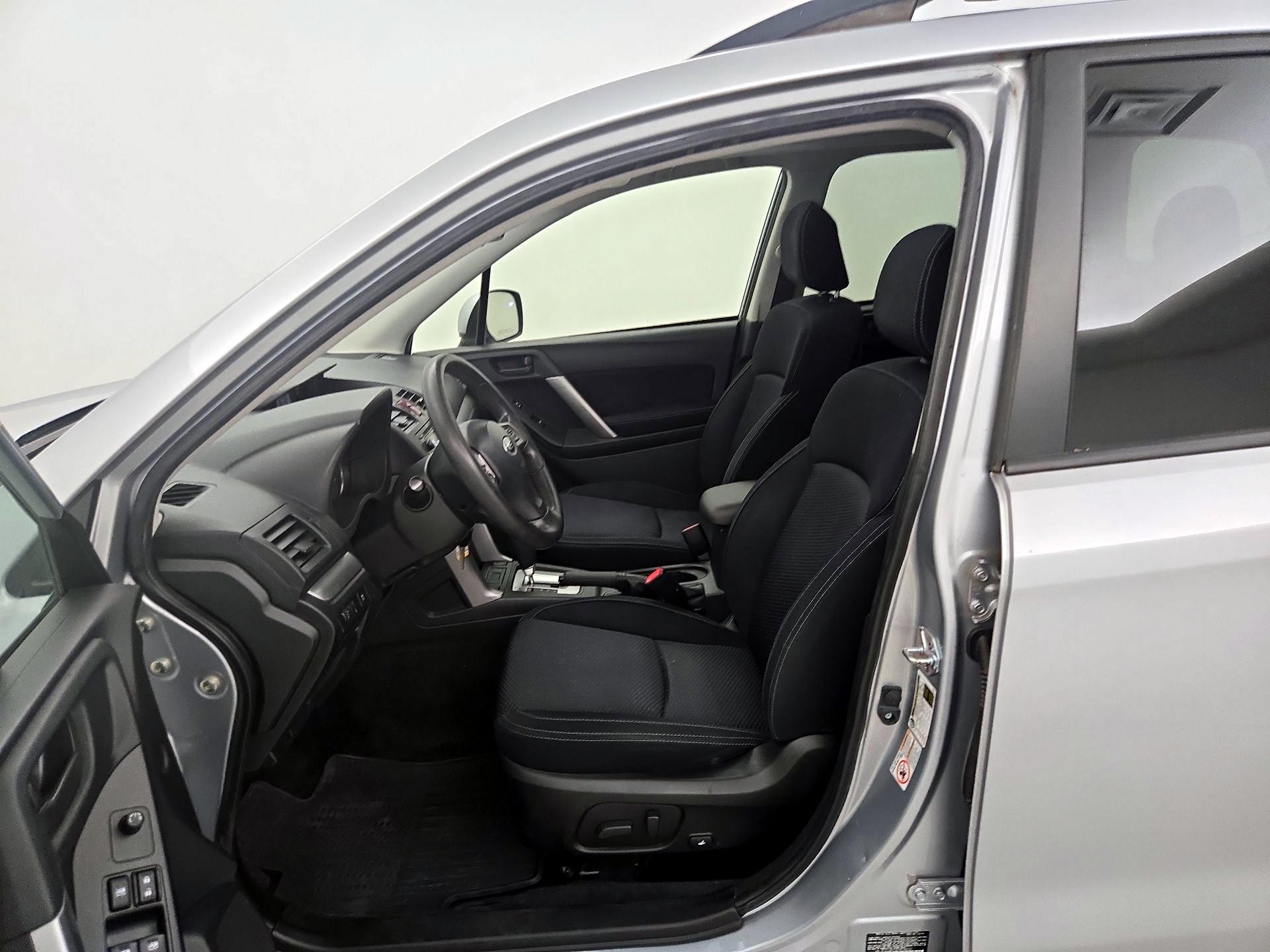 Thumbnail: 2015 Subaru Forester - 11