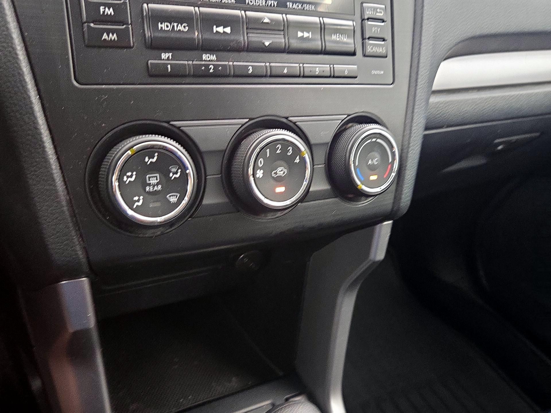 Thumbnail: 2015 Subaru Forester - 16