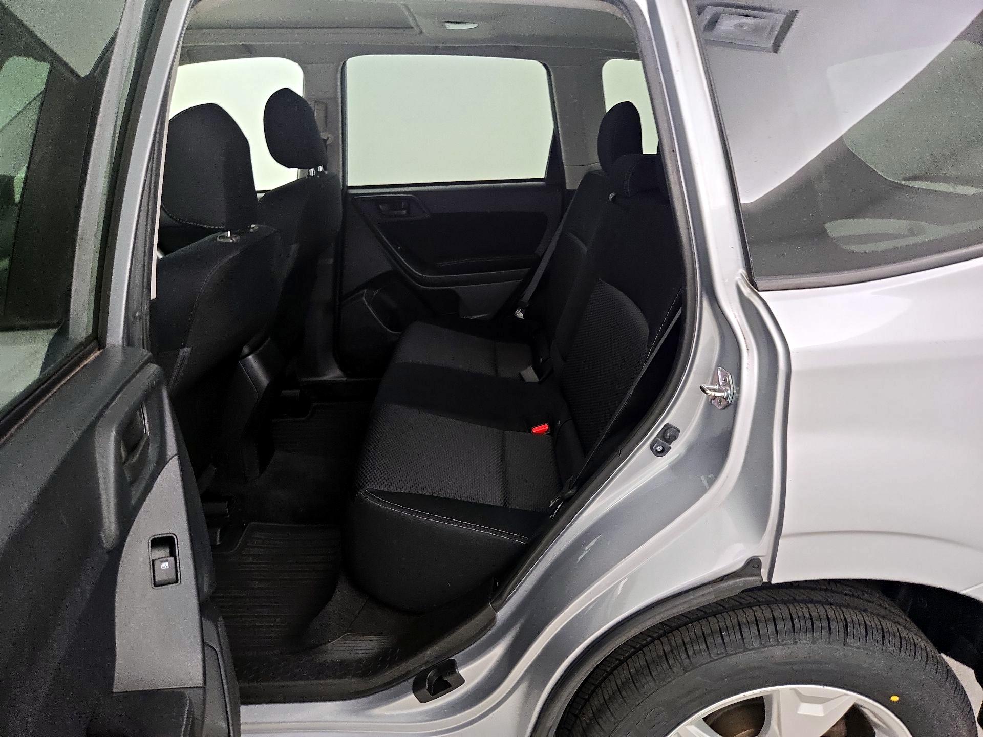 Thumbnail: 2015 Subaru Forester - 20