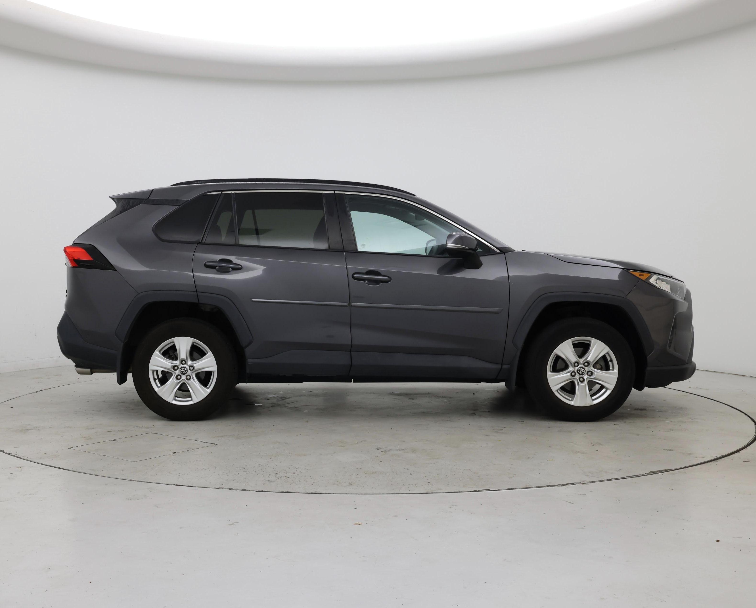 Thumbnail: 2021 Toyota RAV4 - 7