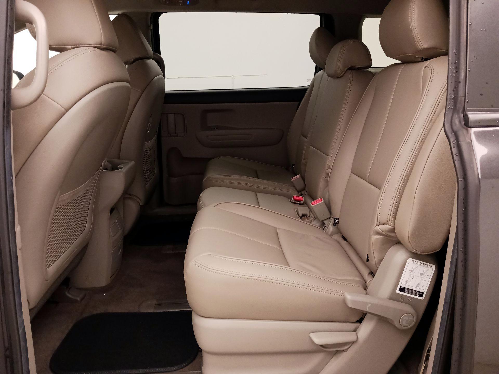 Thumbnail: 2021 Kia Sedona - 19
