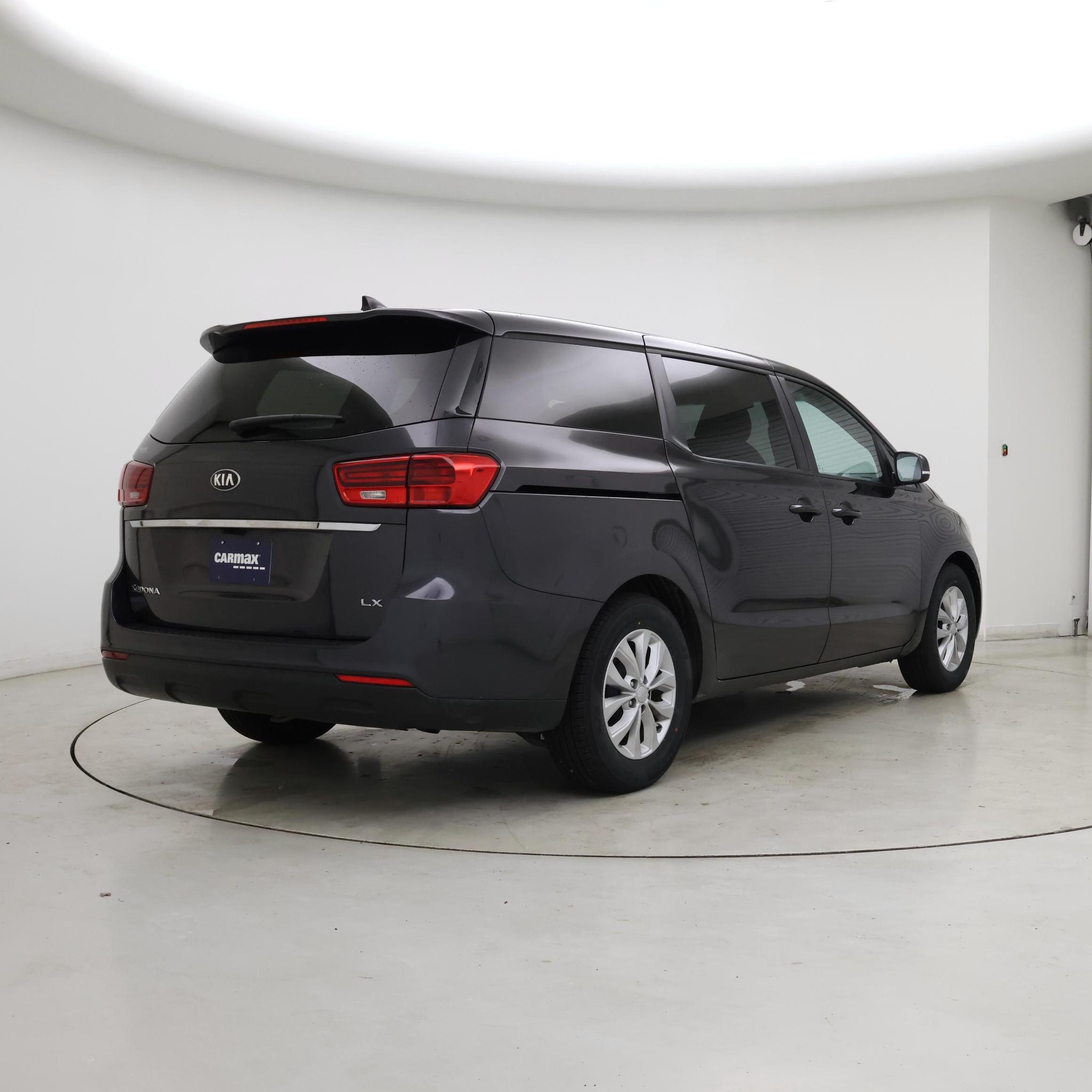 Thumbnail: 2021 Kia Sedona - 8