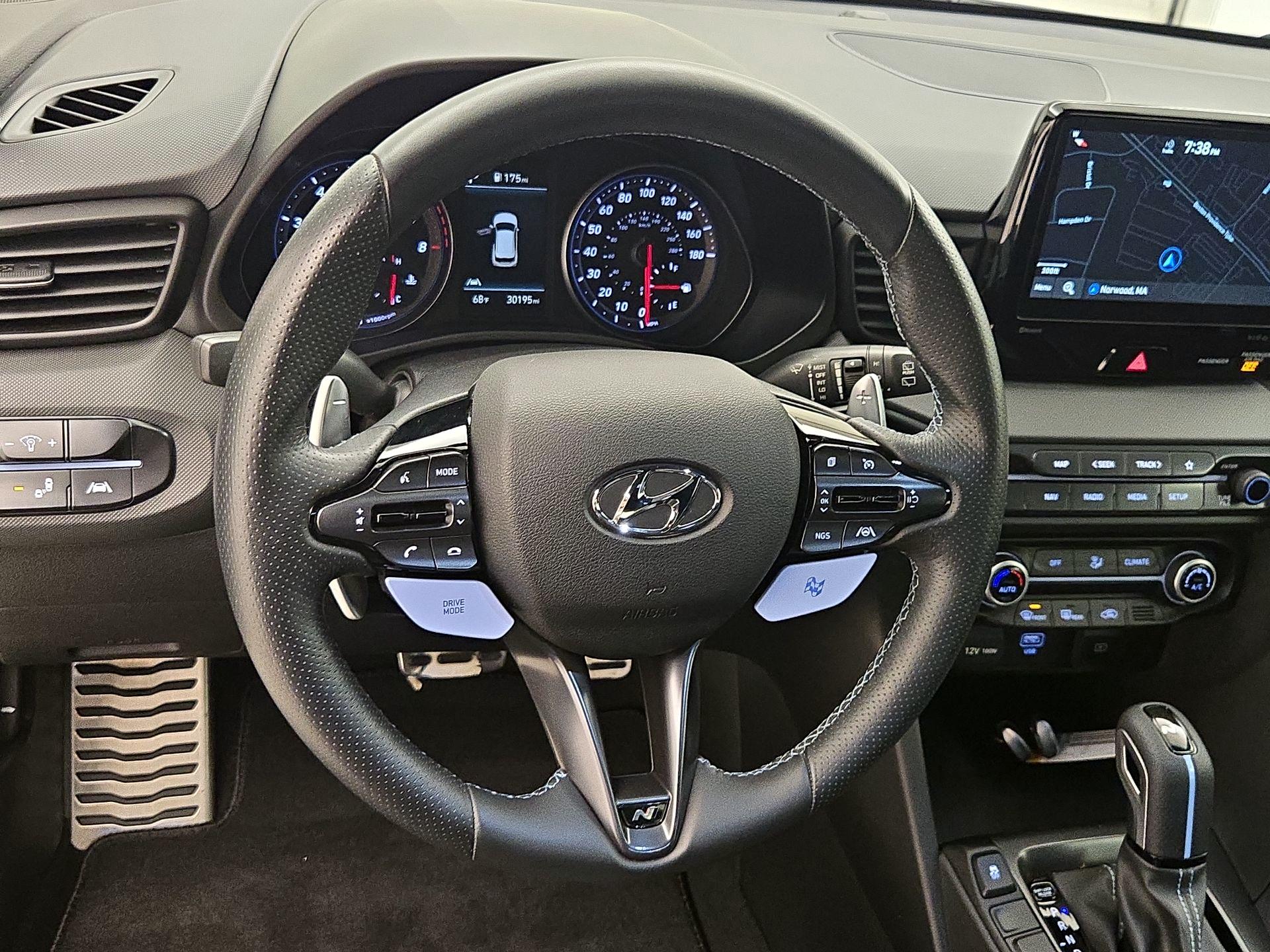 Thumbnail: 2021 Hyundai Veloster - 10