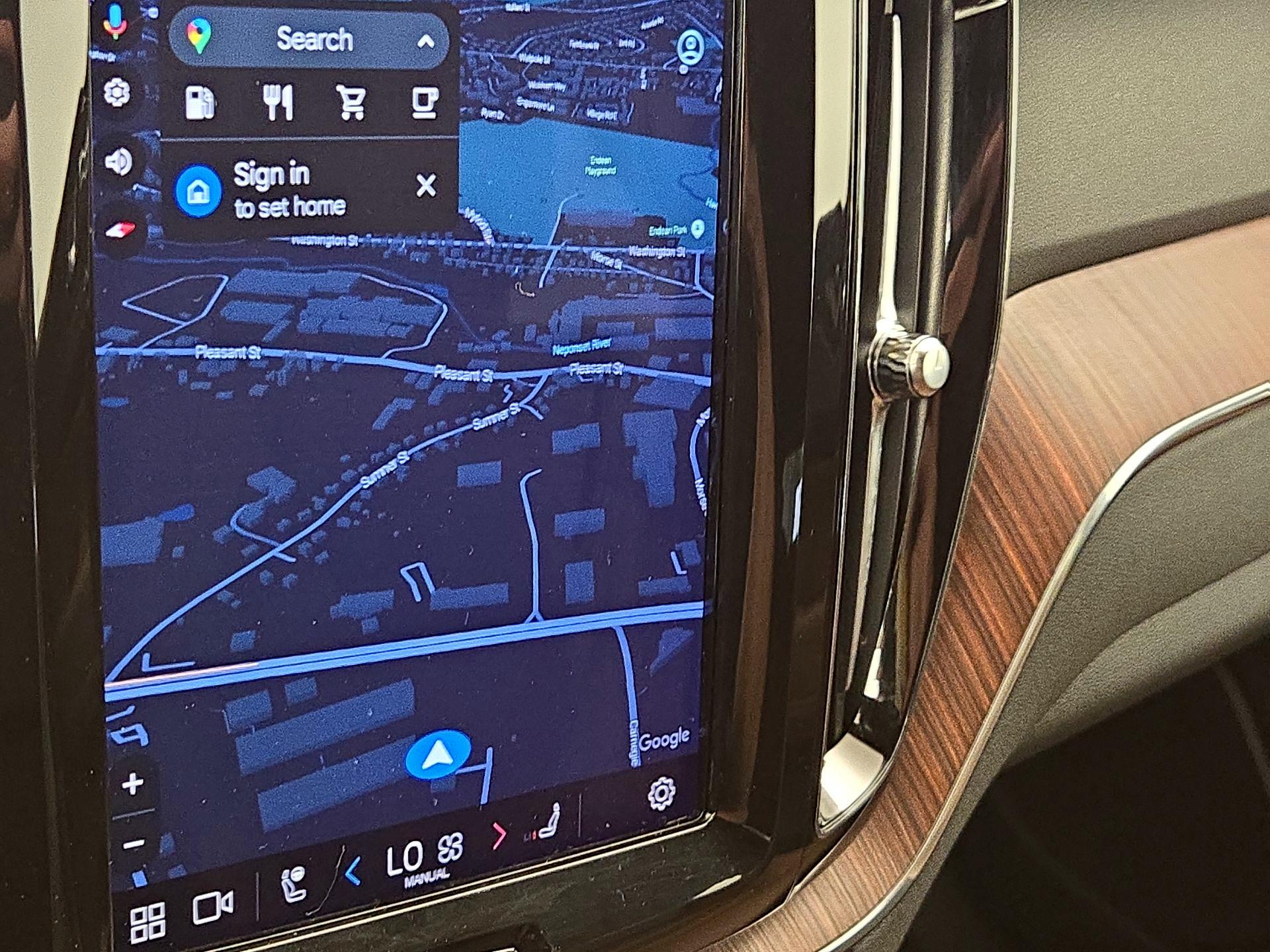 Thumbnail: 2023 Volvo XC60 - 14
