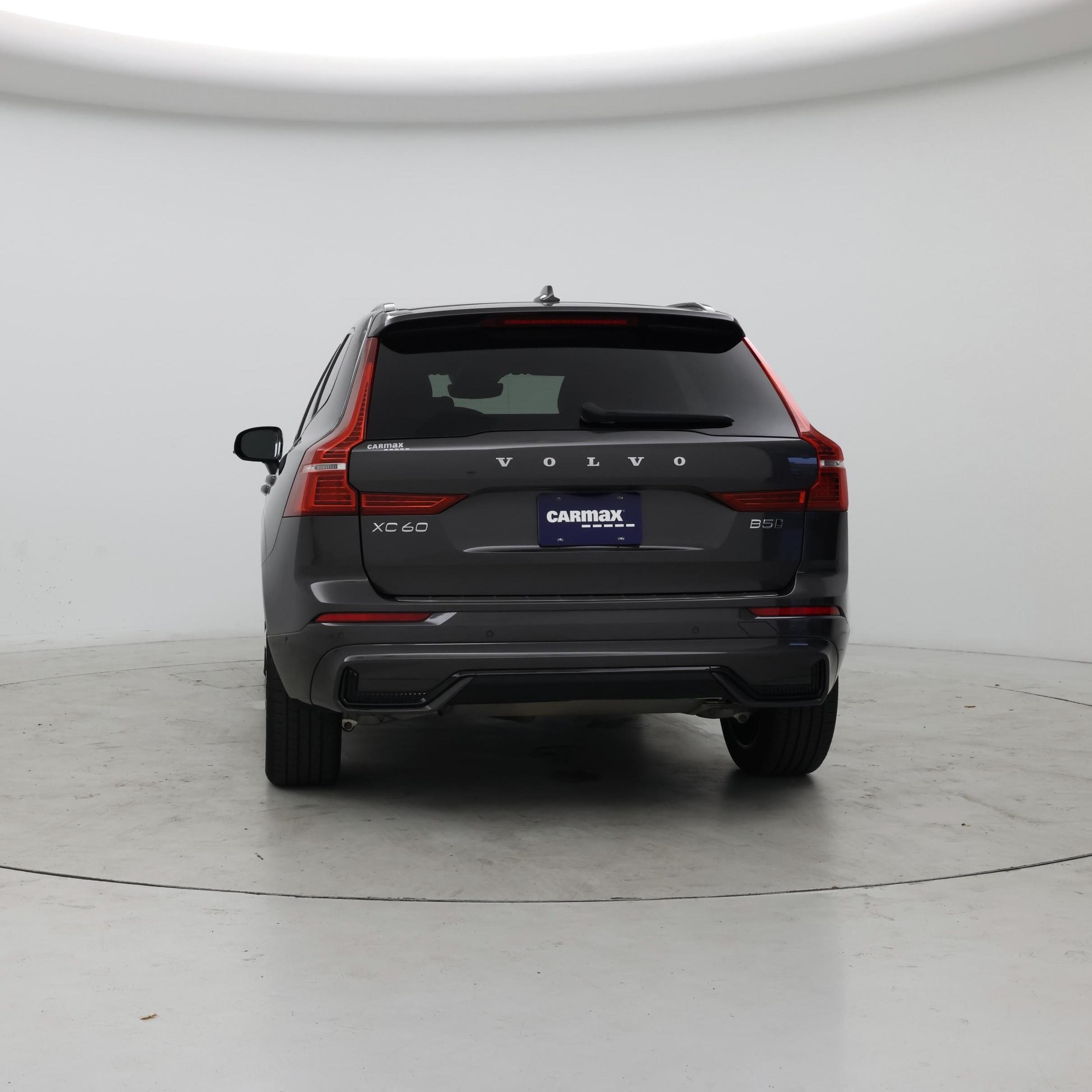 Thumbnail: 2023 Volvo XC60 - 6