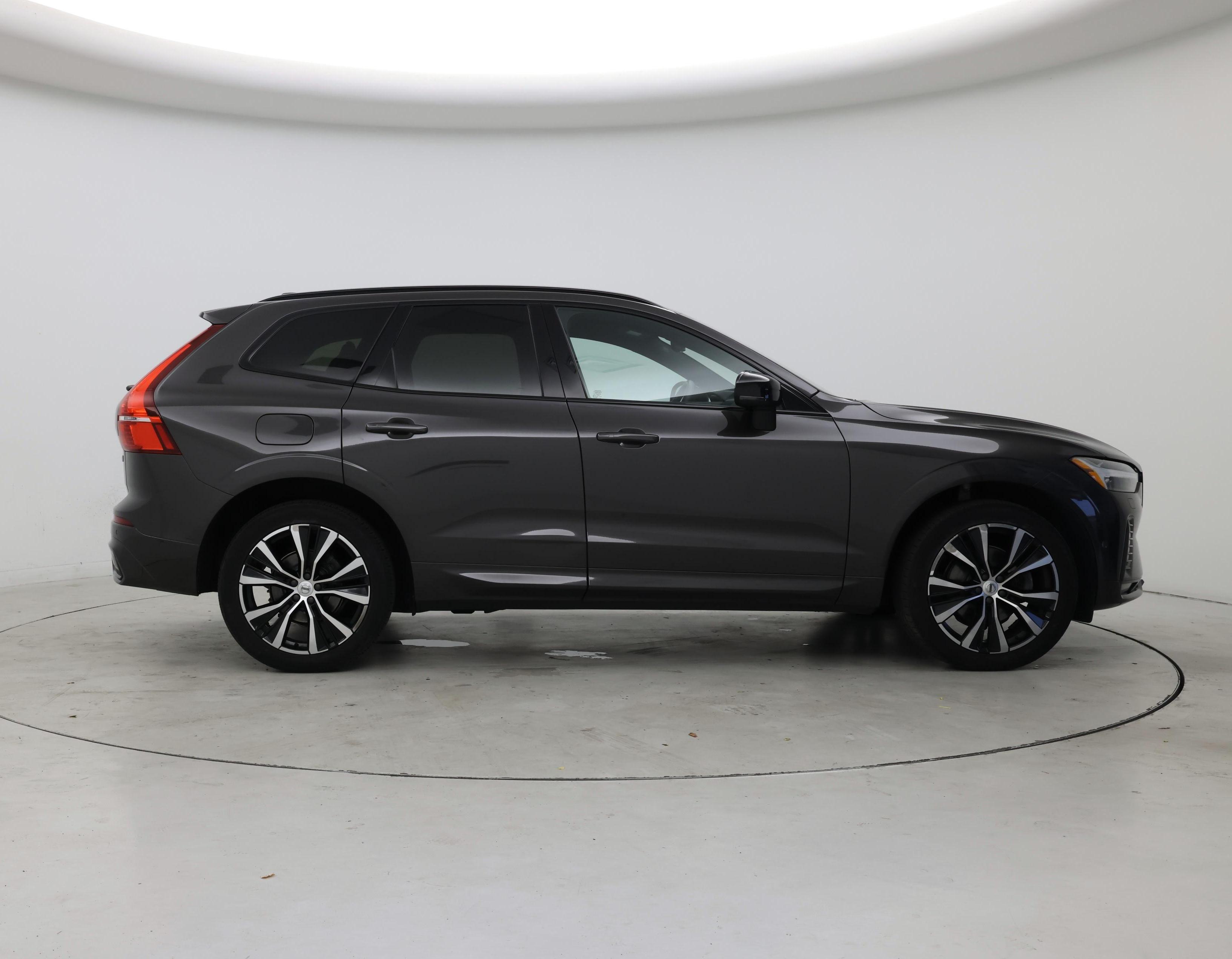 Thumbnail: 2023 Volvo XC60 - 7