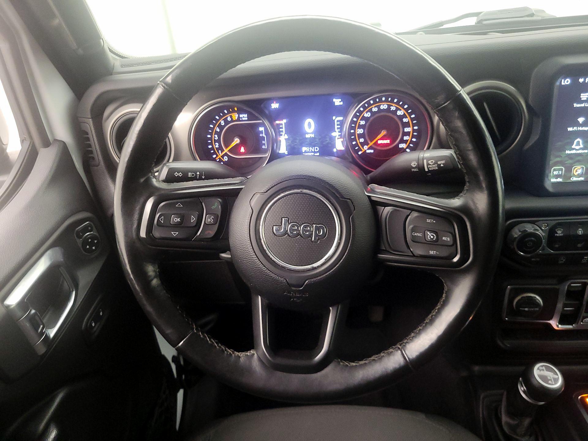 Thumbnail: 2021 Jeep Gladiator - 10