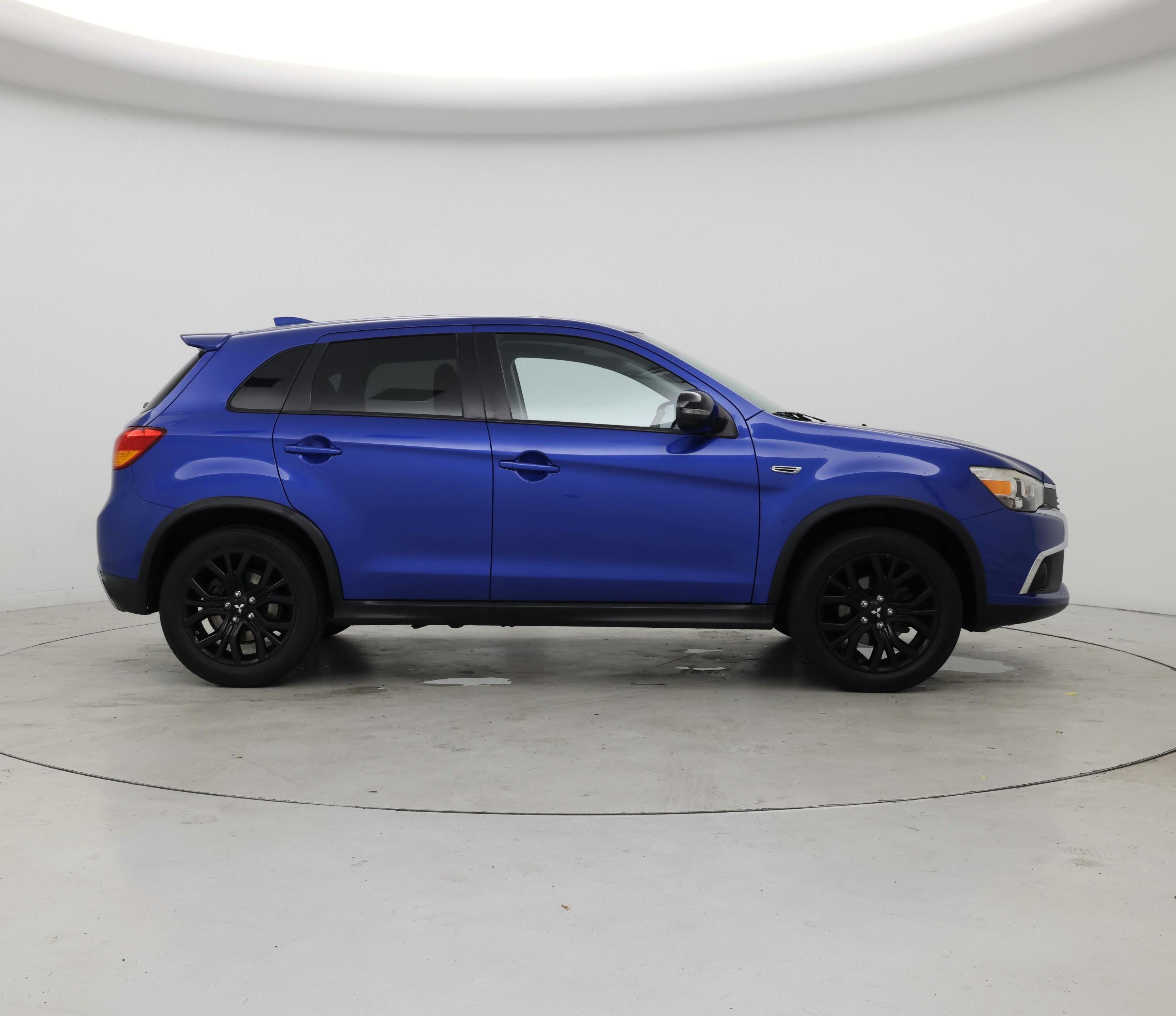 Thumbnail: 2017 Mitsubishi Outlander Sport - 7