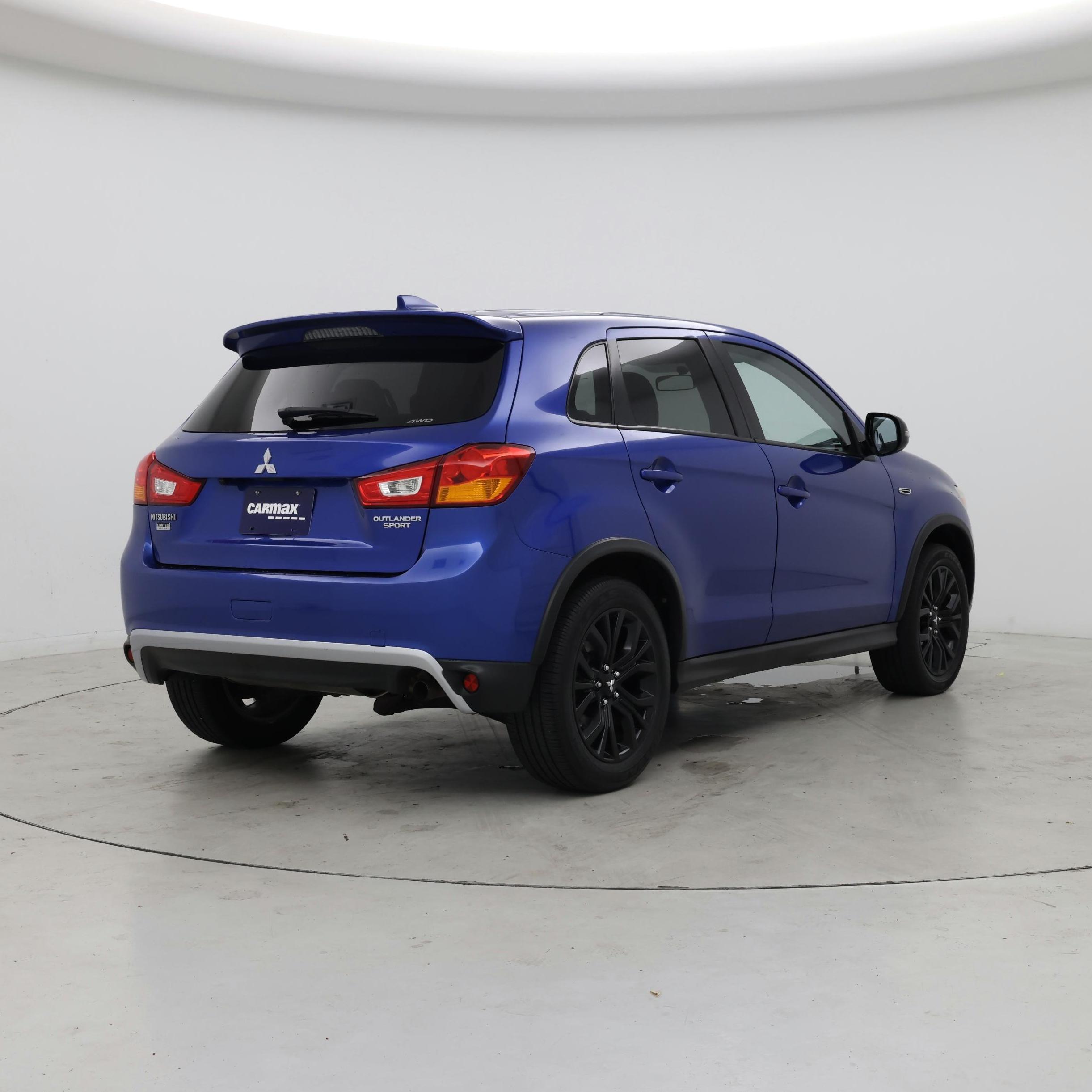 Thumbnail: 2017 Mitsubishi Outlander Sport - 8