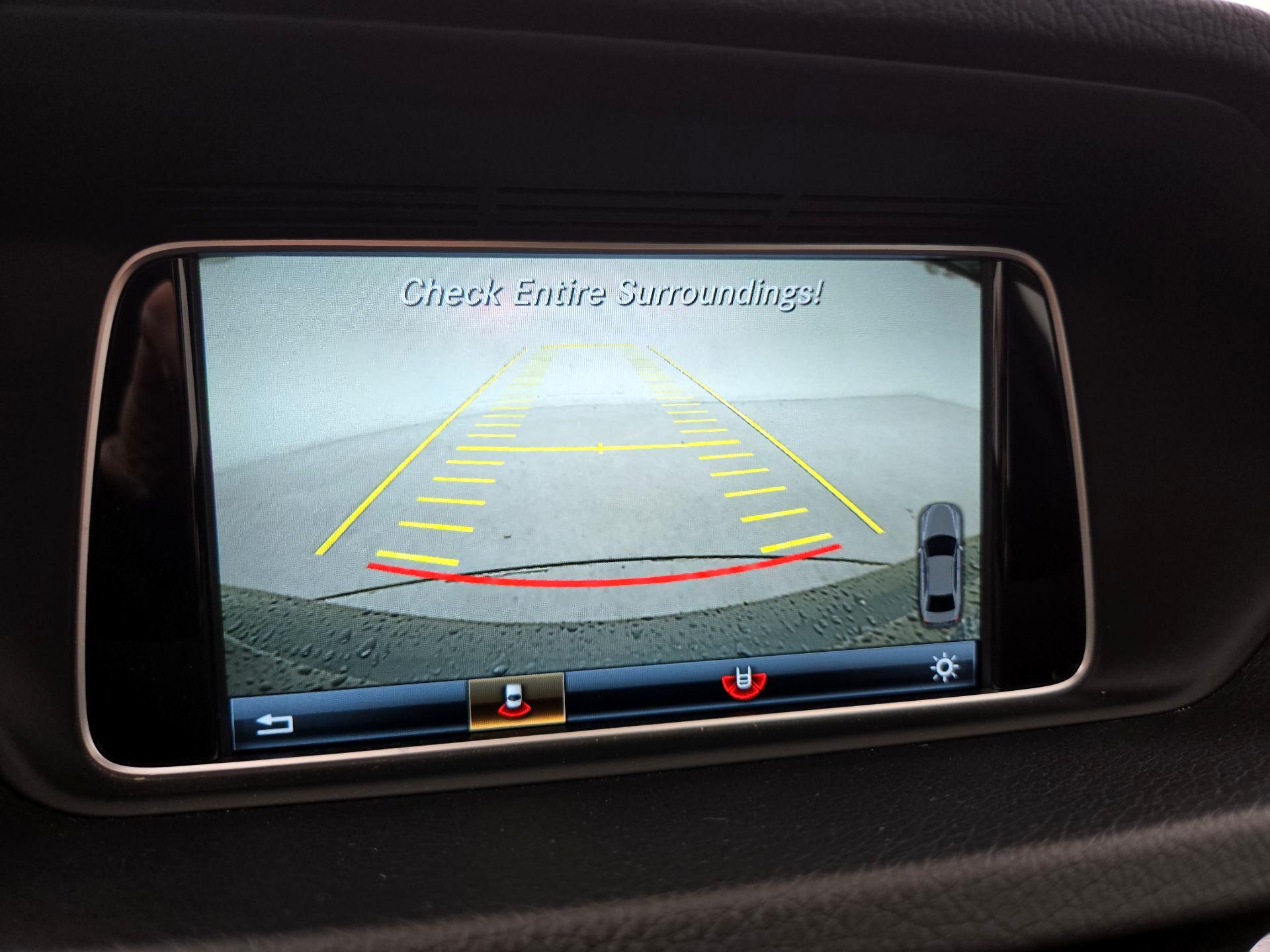 Thumbnail: 2016 Mercedes-Benz E-Class - 15